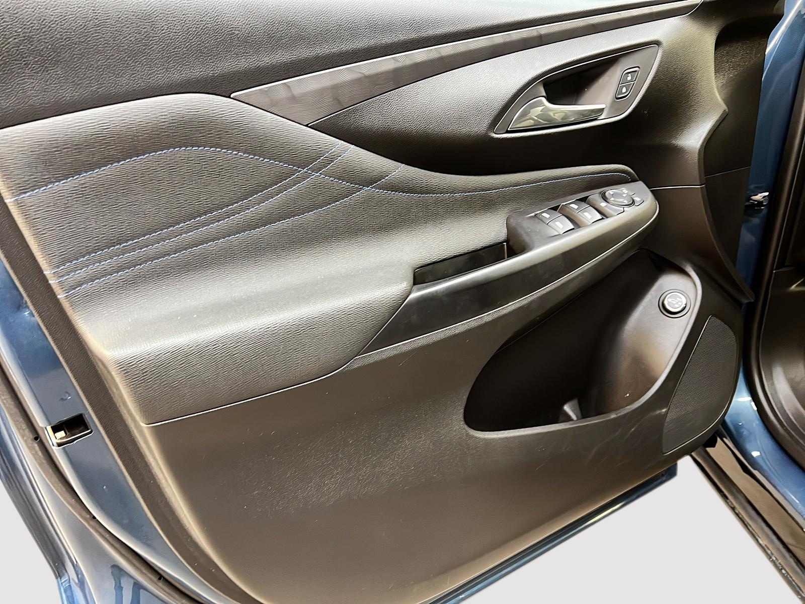 Buick Envista ST COMMODITÉ CUIR 2024 - image #23