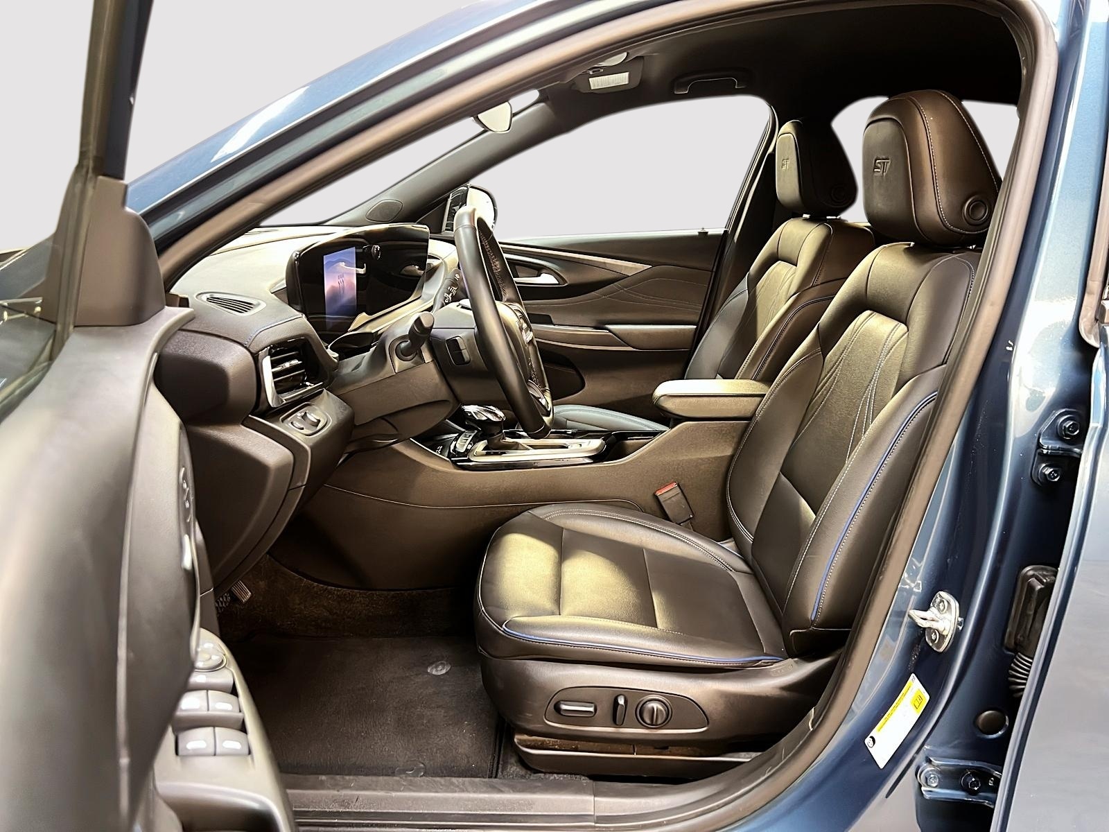 Buick Envista ST COMMODITÉ CUIR 2024 - image #7