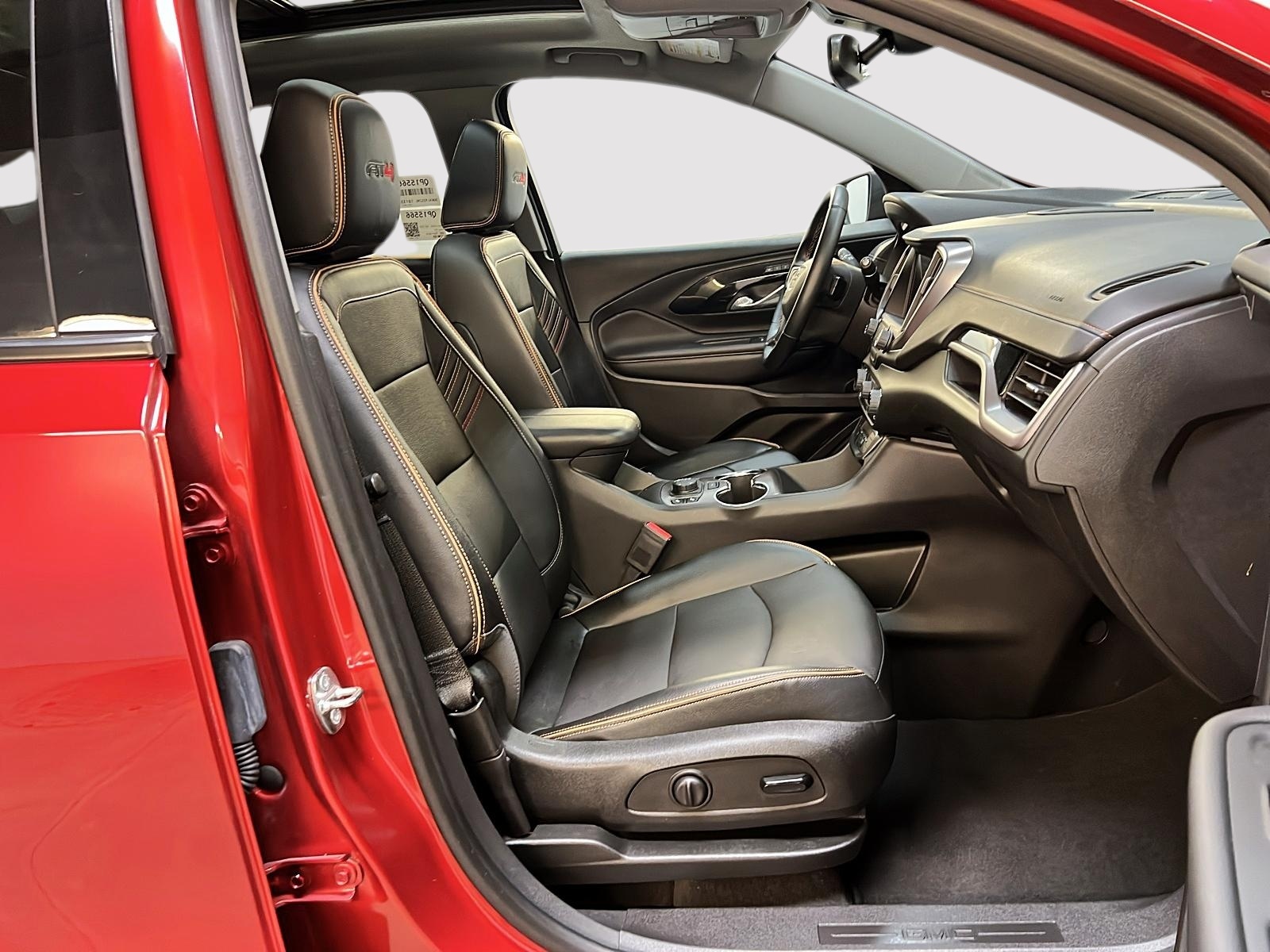 GMC Terrain 2024 - Image #8