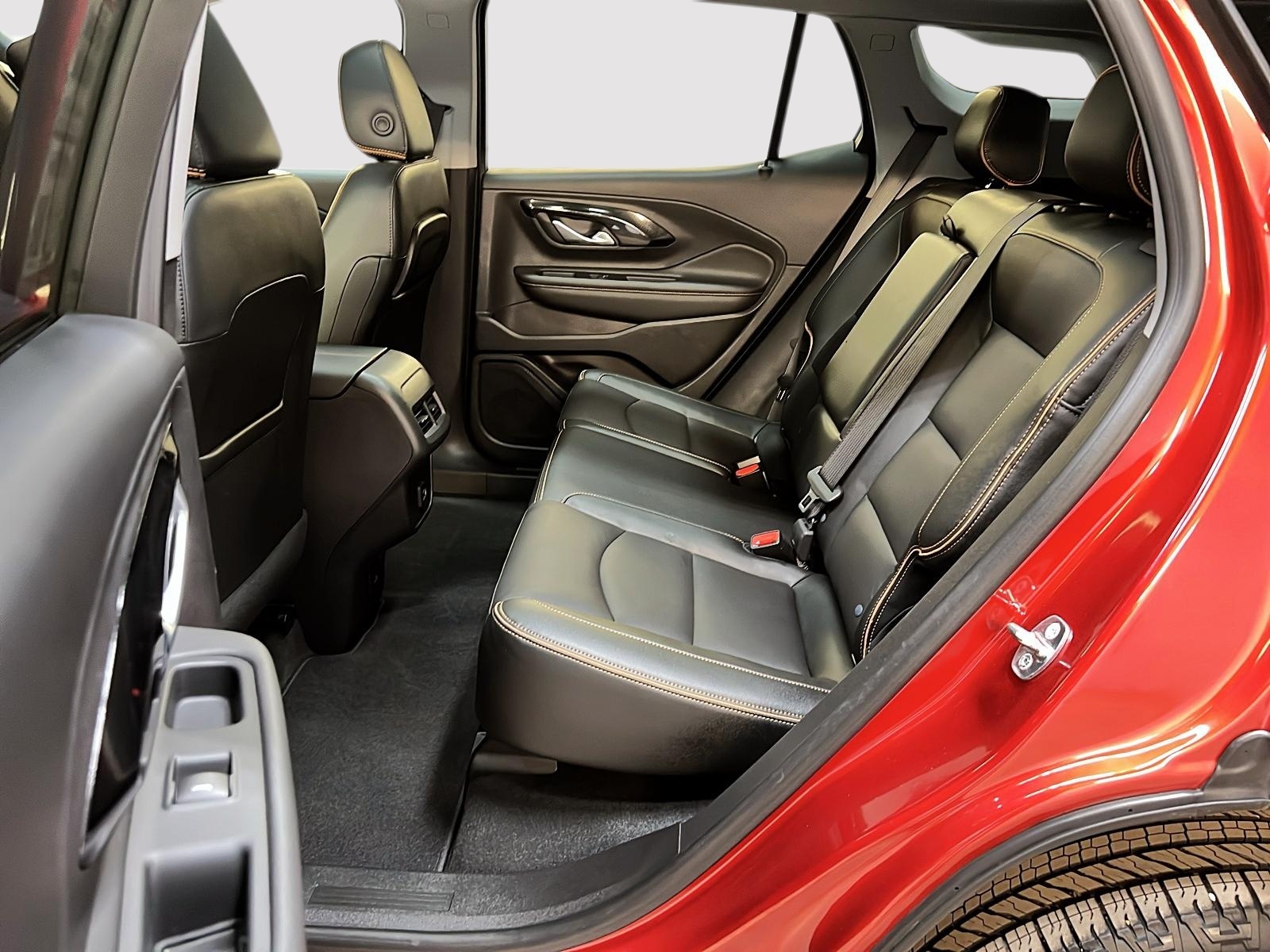 GMC Terrain 2024 - Image #9