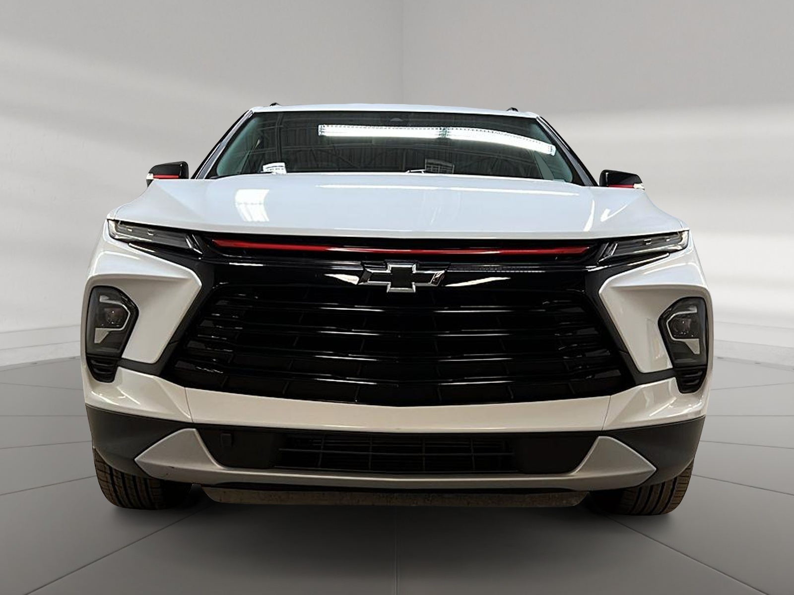 Chevrolet Blazer 2023 - Image #2