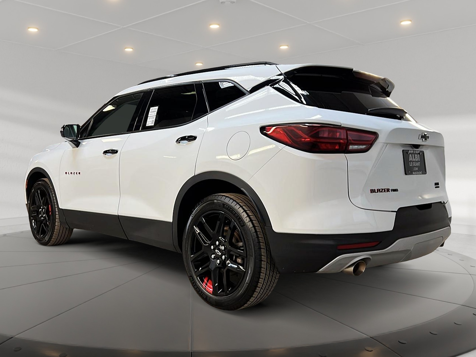 Chevrolet Blazer TRUE NORTH REDLINE CUIR TOIT PANO 4RM 2023 - image #6