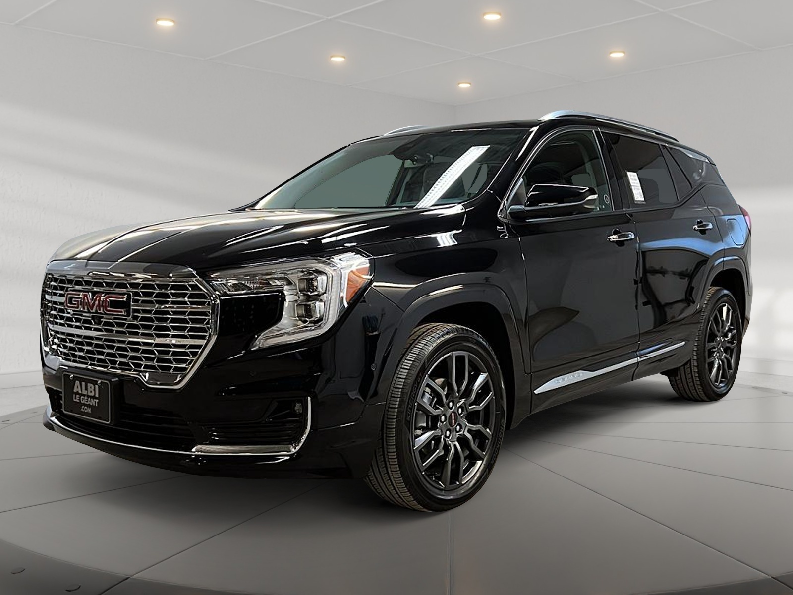 GMC Terrain 2023 - Image #1