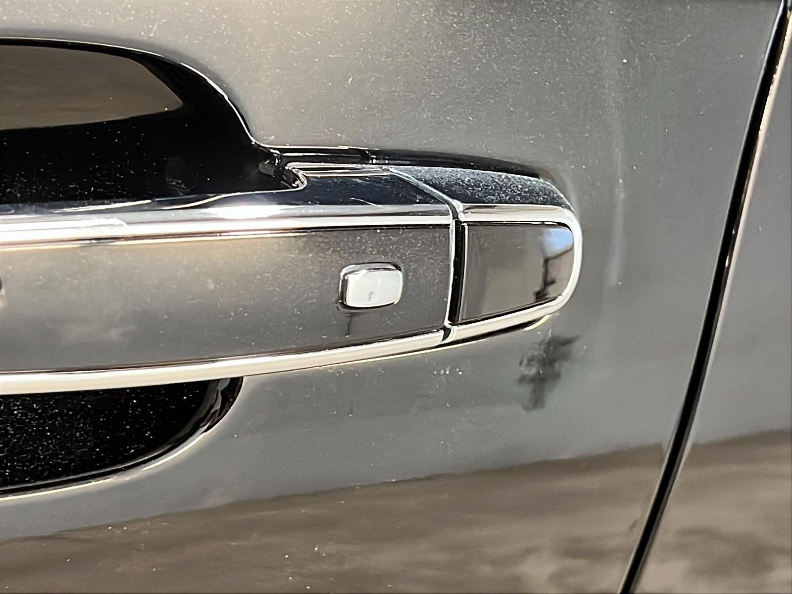 GMC Terrain 2023 - Image #28