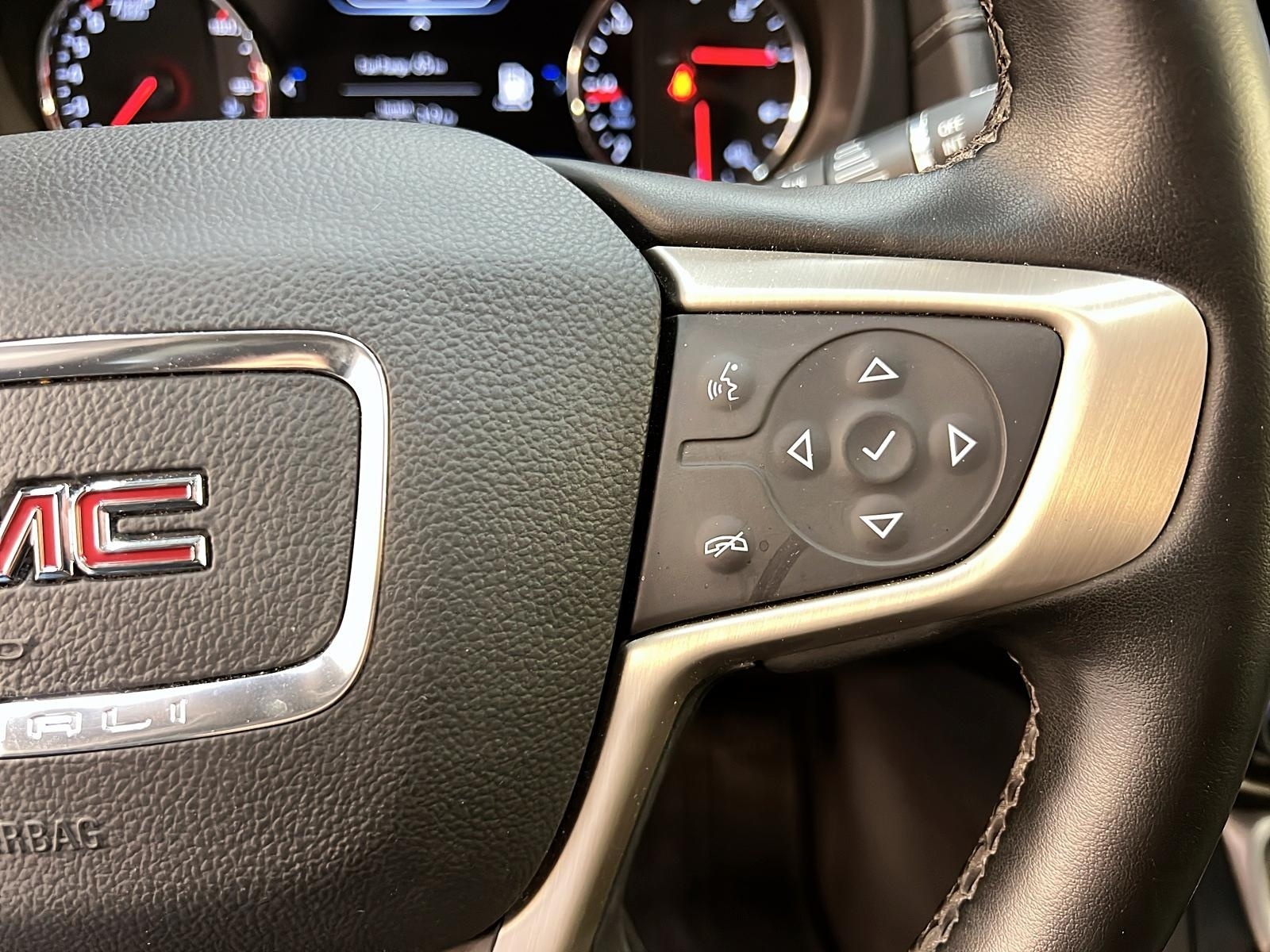 GMC Terrain 2023 - Image #21