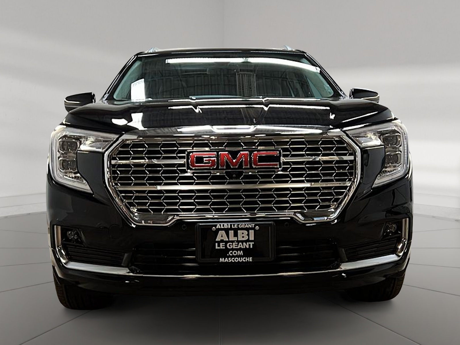 GMC Terrain 2024 - Image #2