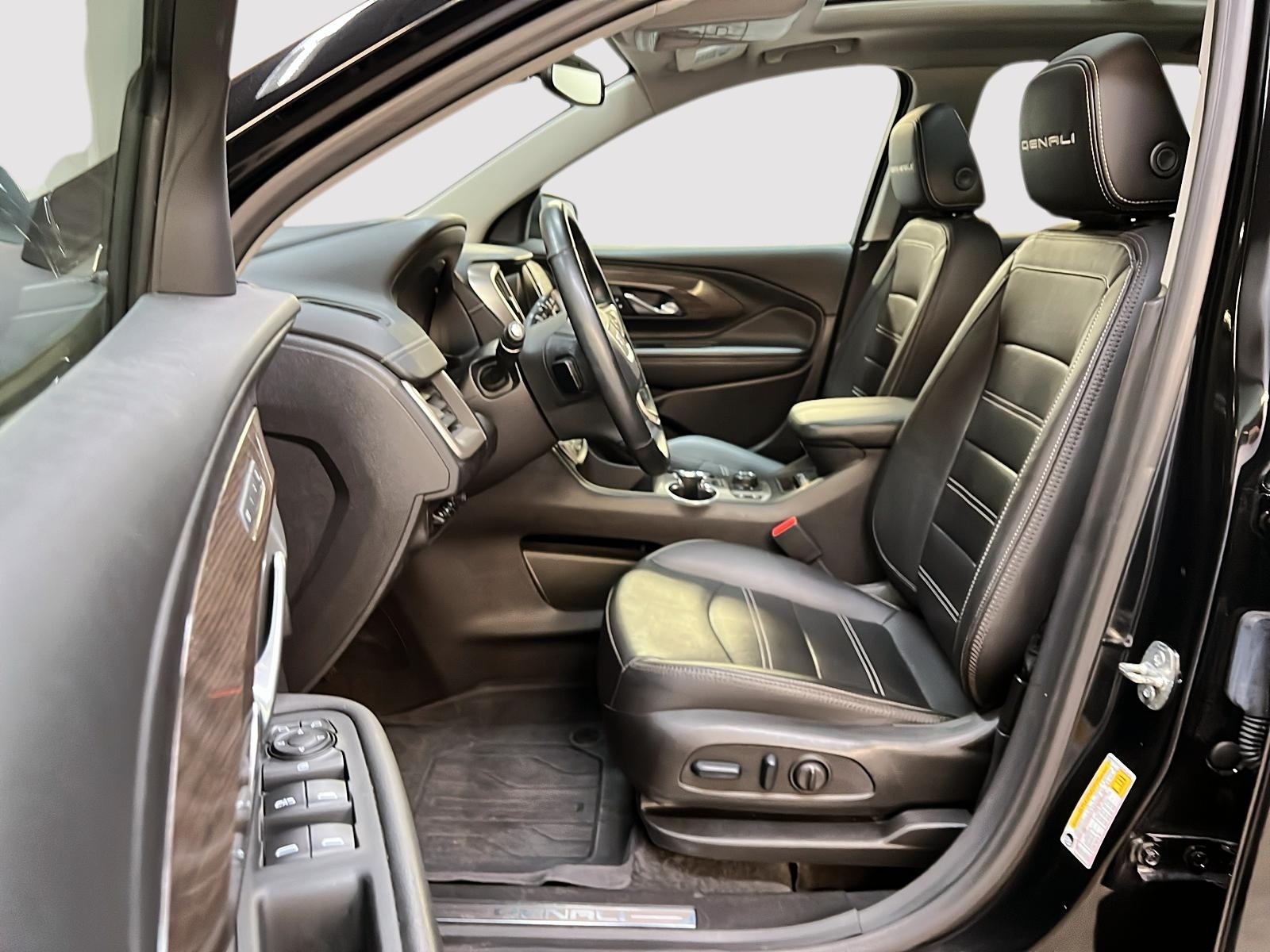 GMC Terrain 2024 - Image #7