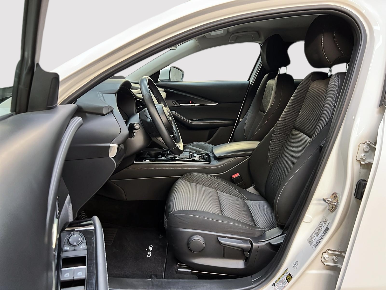Mazda CX-30 GS 4RM 2022 - image #7