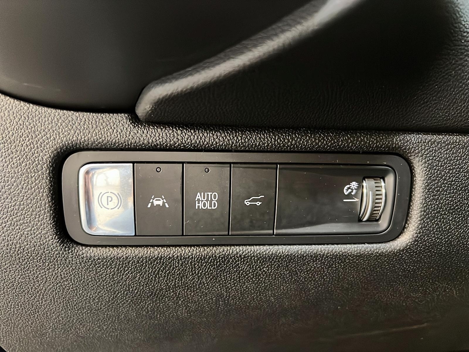 Chevrolet Equinox EV 2024 - Image #20