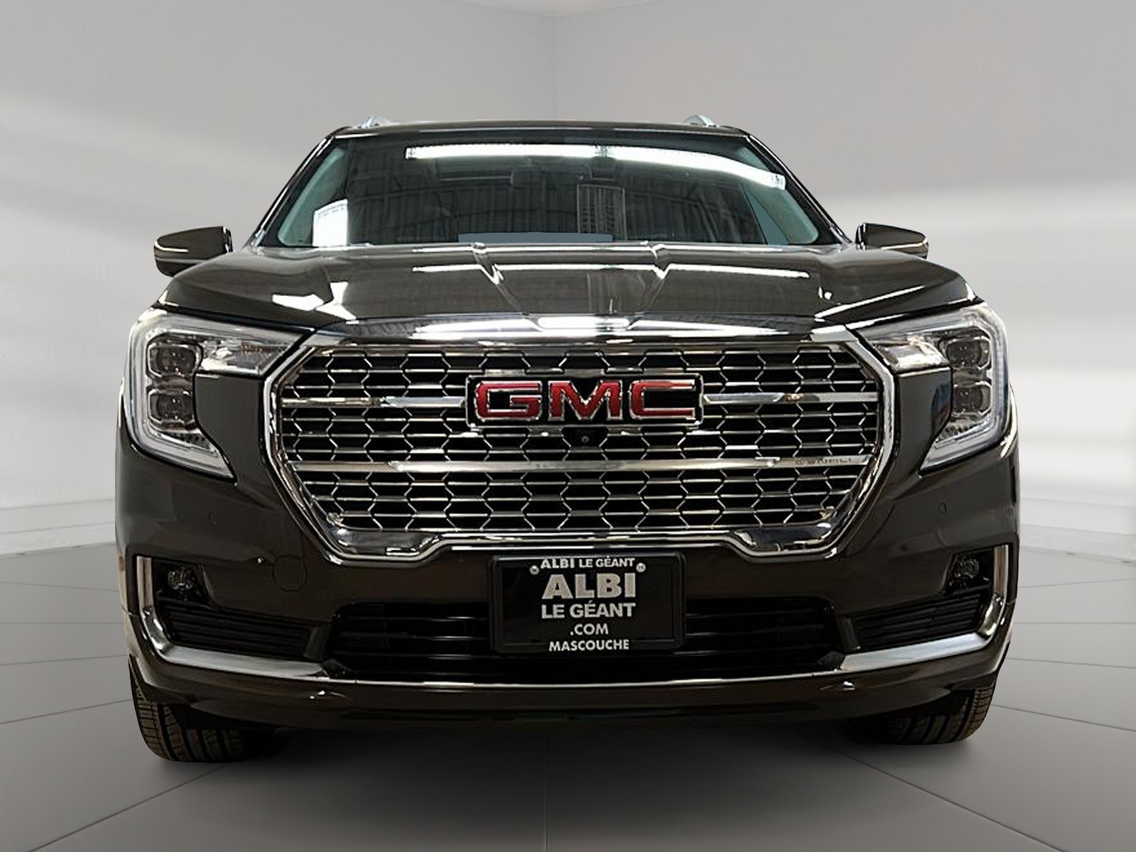 GMC Terrain DENALI CUIR TOIT PANO NAV 4RM 2024 - image #2