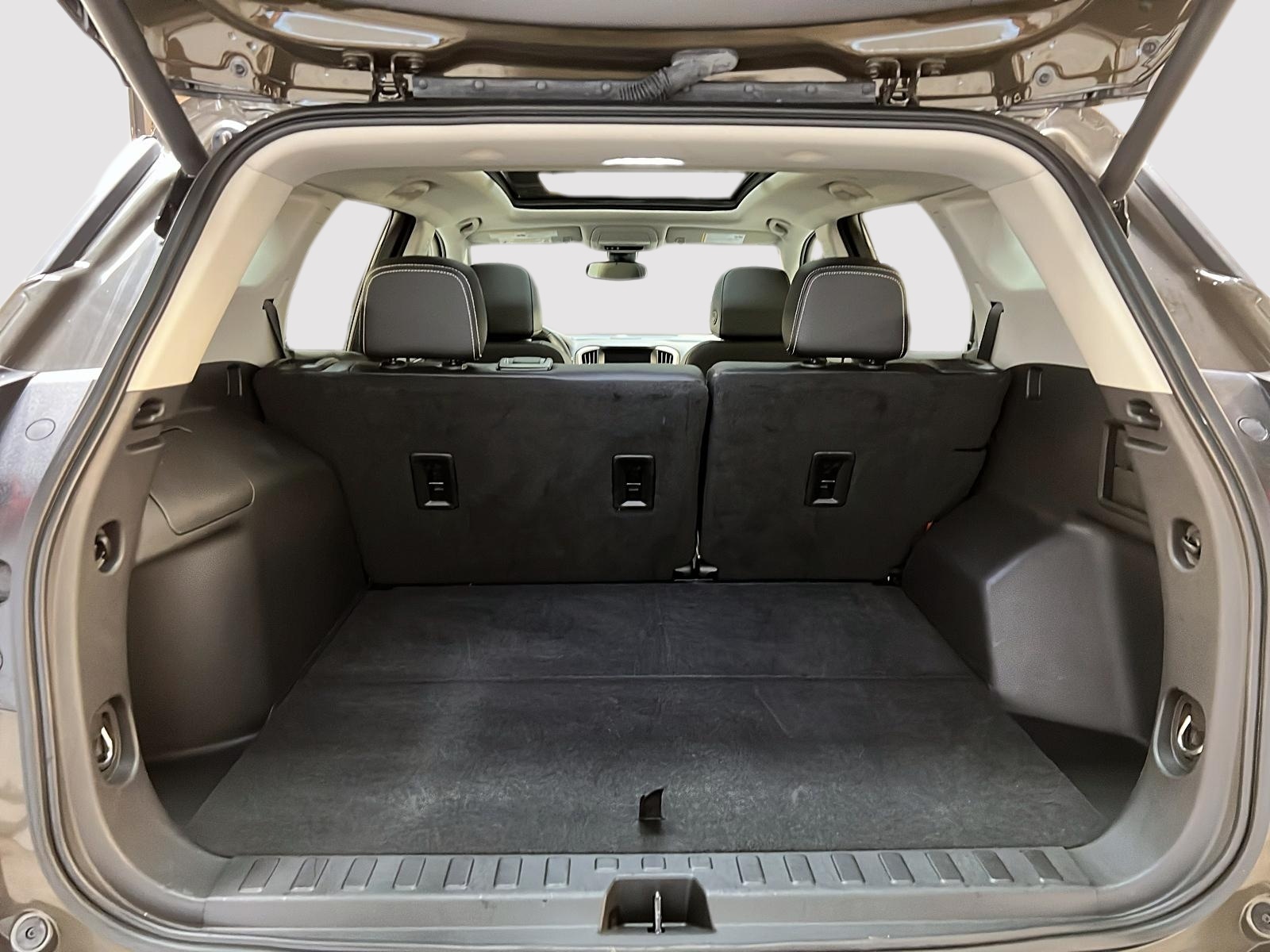 GMC Terrain 2024 - Image #14
