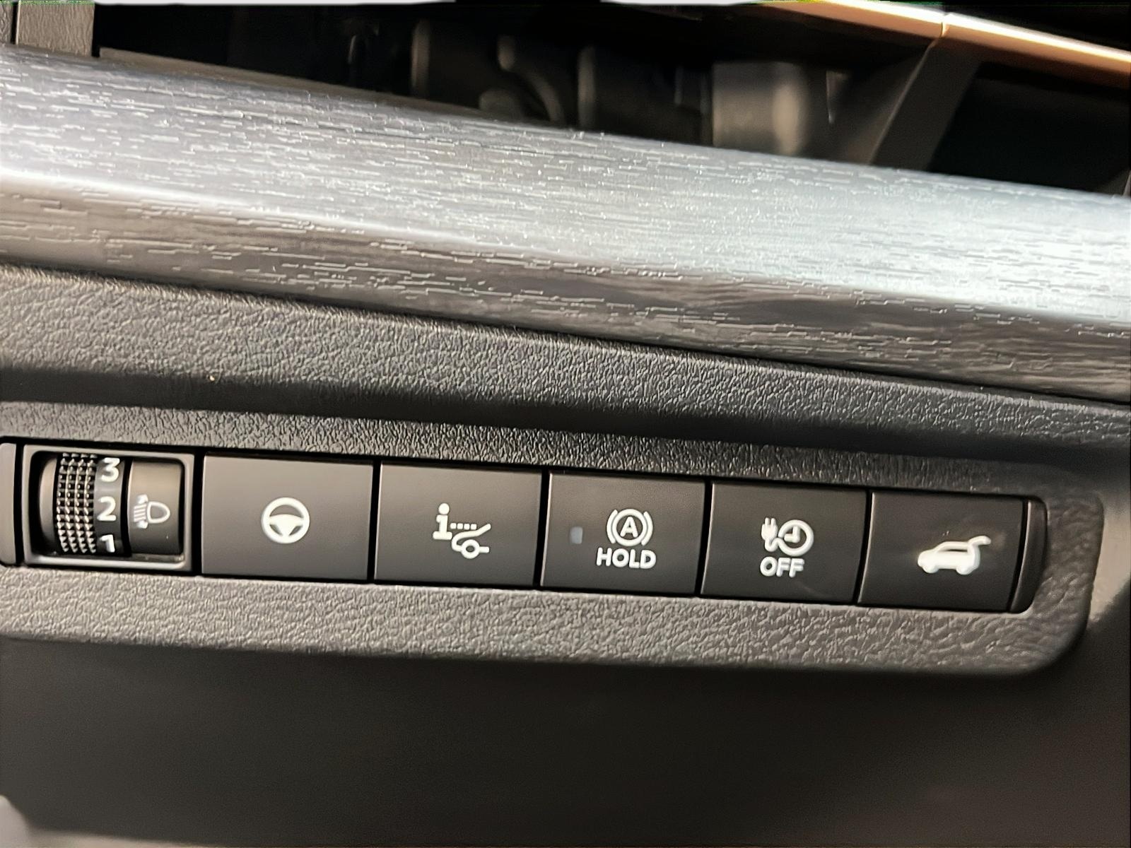 Nissan ARIYA EVOLVE + TOIT PANO NAV 2023 - image #24