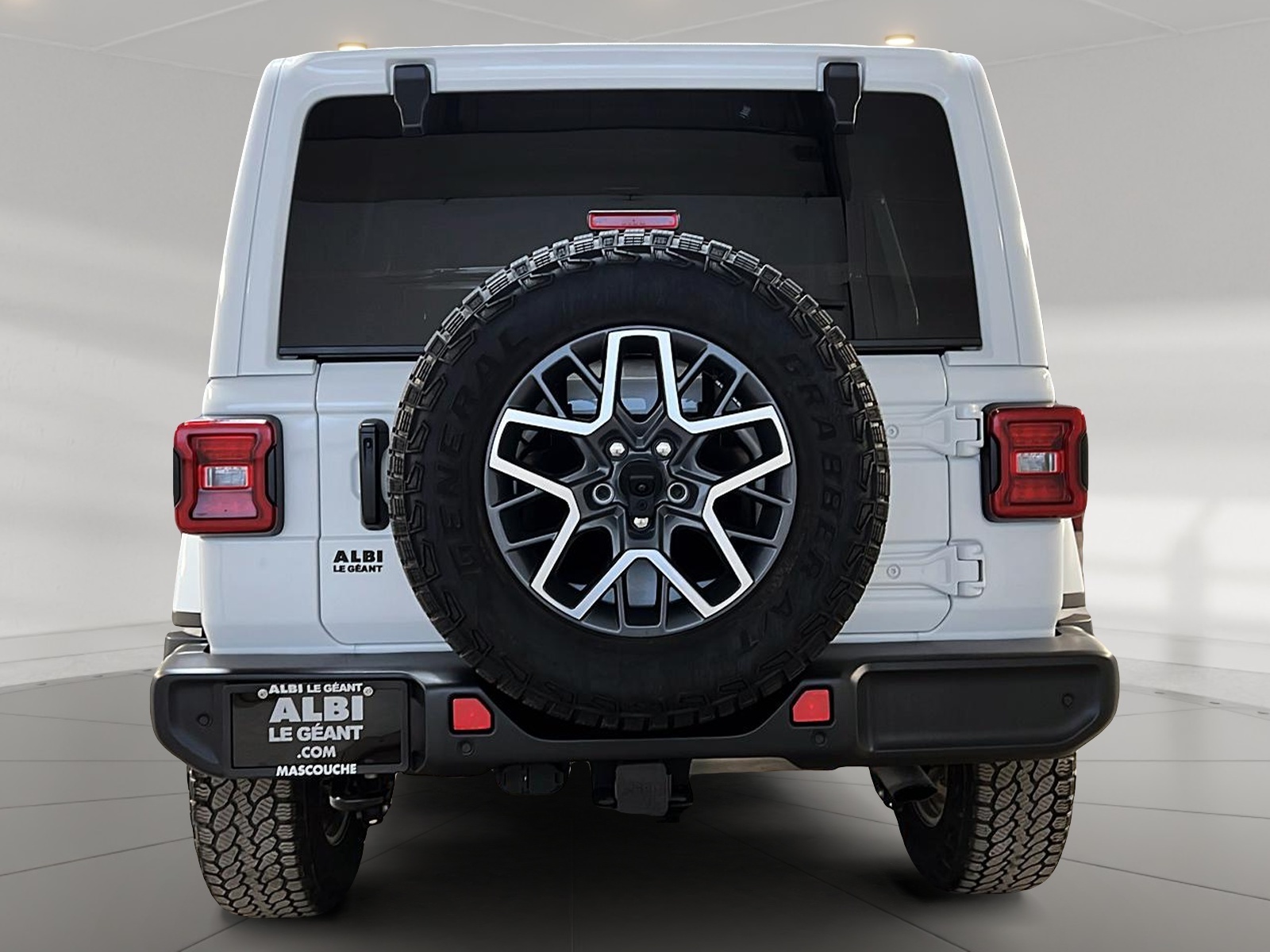 Jeep Wrangler SAHARA 4 PORTES CUIR NAV 4X4 2024 - image #5