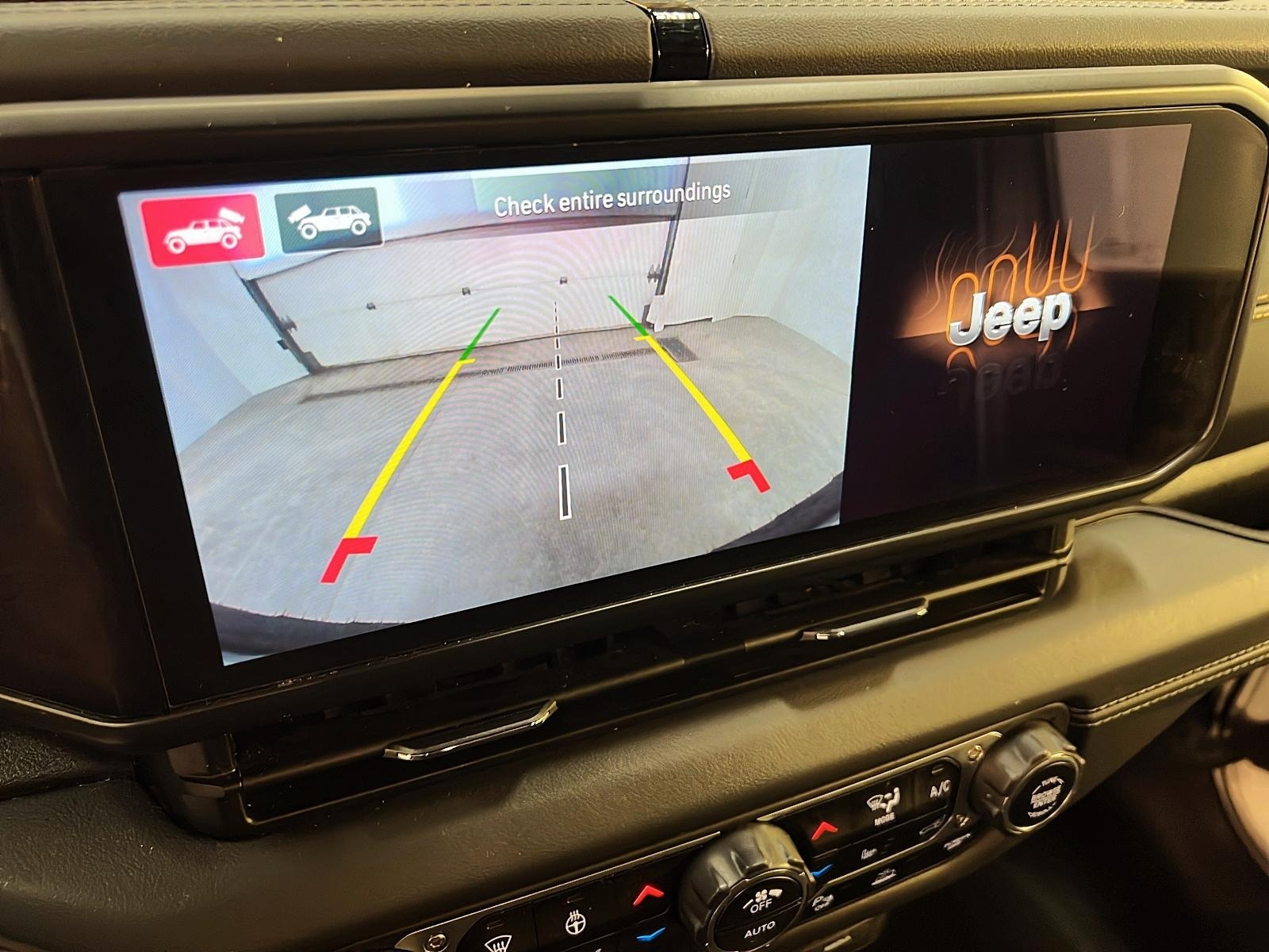 Jeep Wrangler SAHARA 4 PORTES CUIR NAV 4X4 2024 - image #16