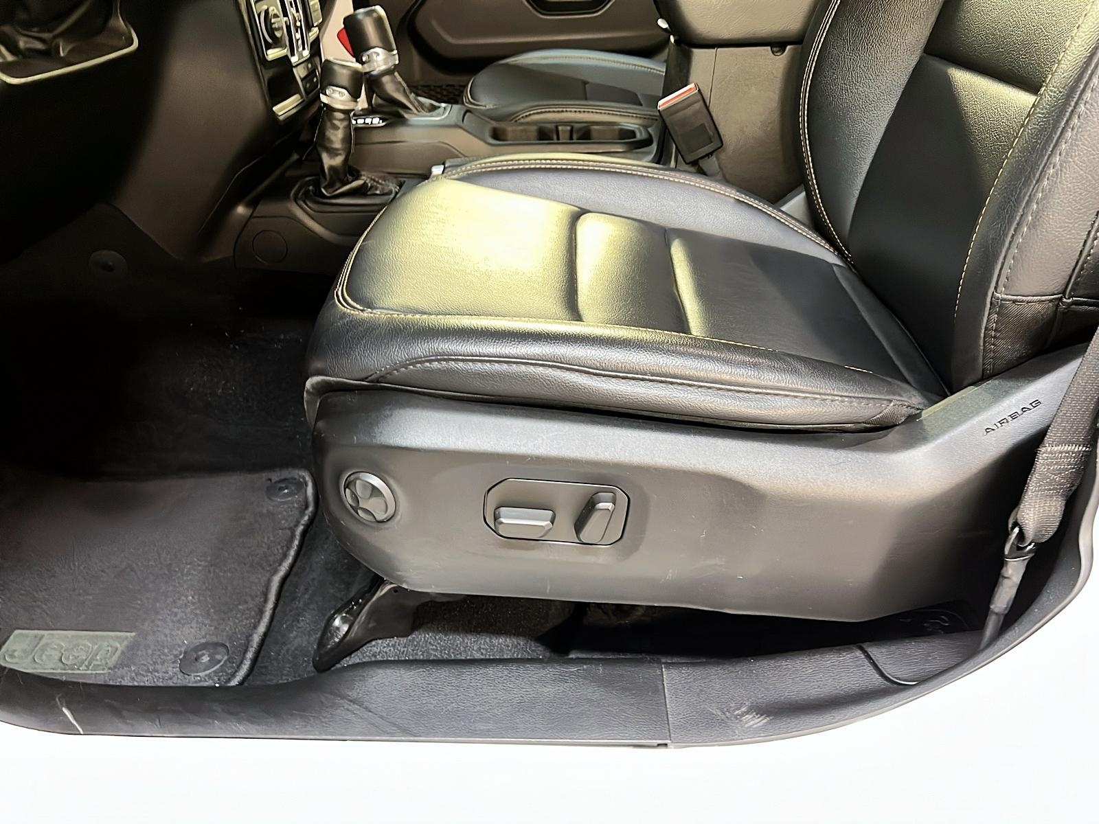 Jeep Wrangler SAHARA 4 PORTES CUIR NAV 4X4 2024 - image #24