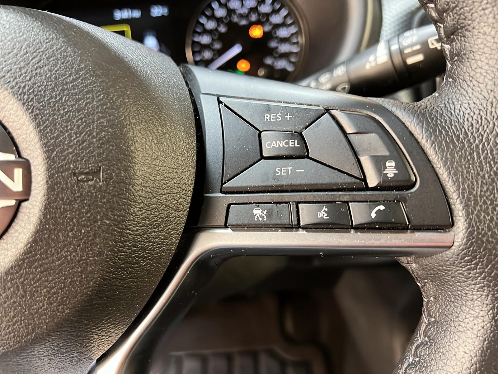 Nissan Kicks SV SPECIAL EDITION 2023 - image #18