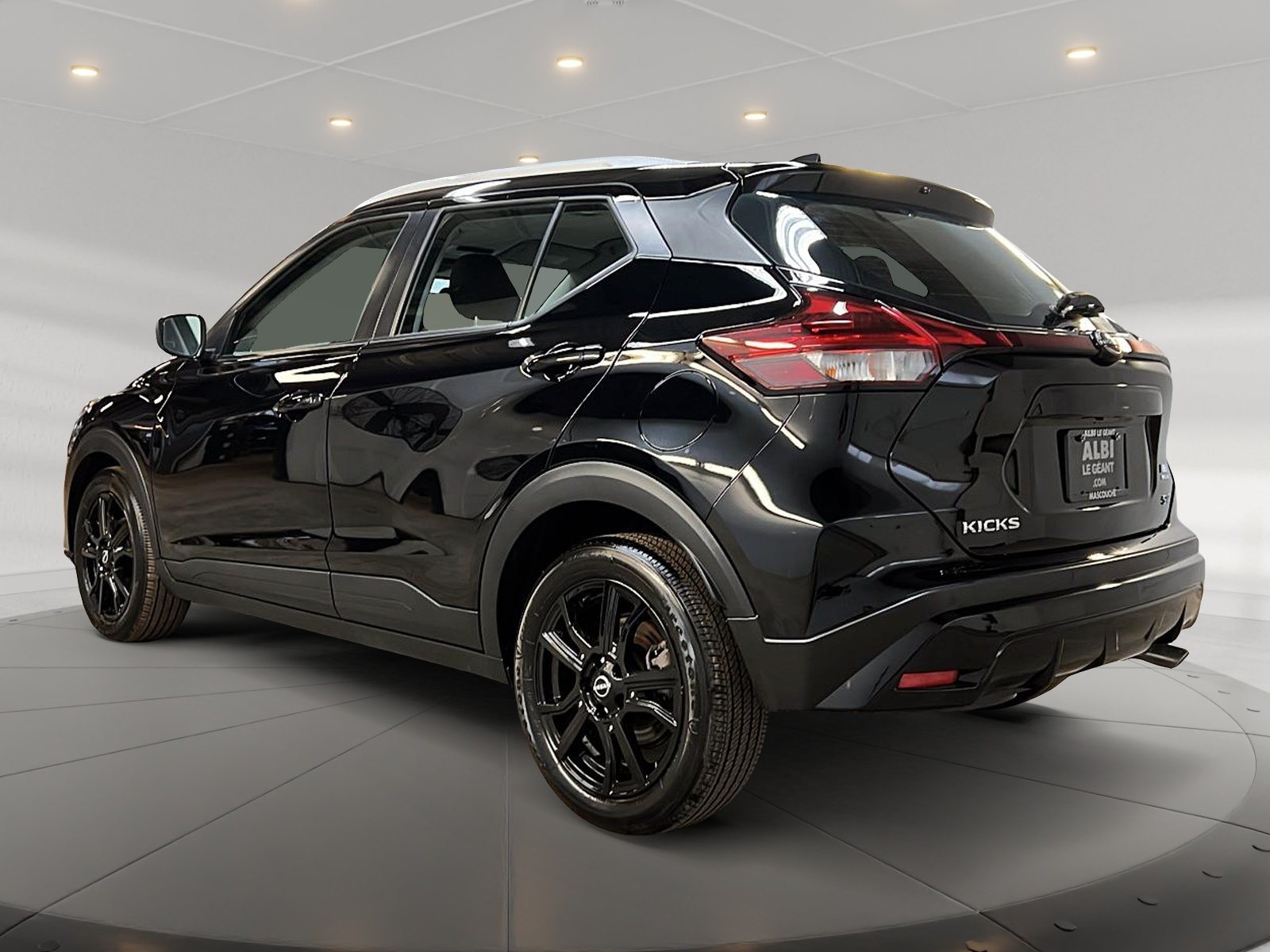 Nissan Kicks SV SPECIAL EDITION 2023 - image #6