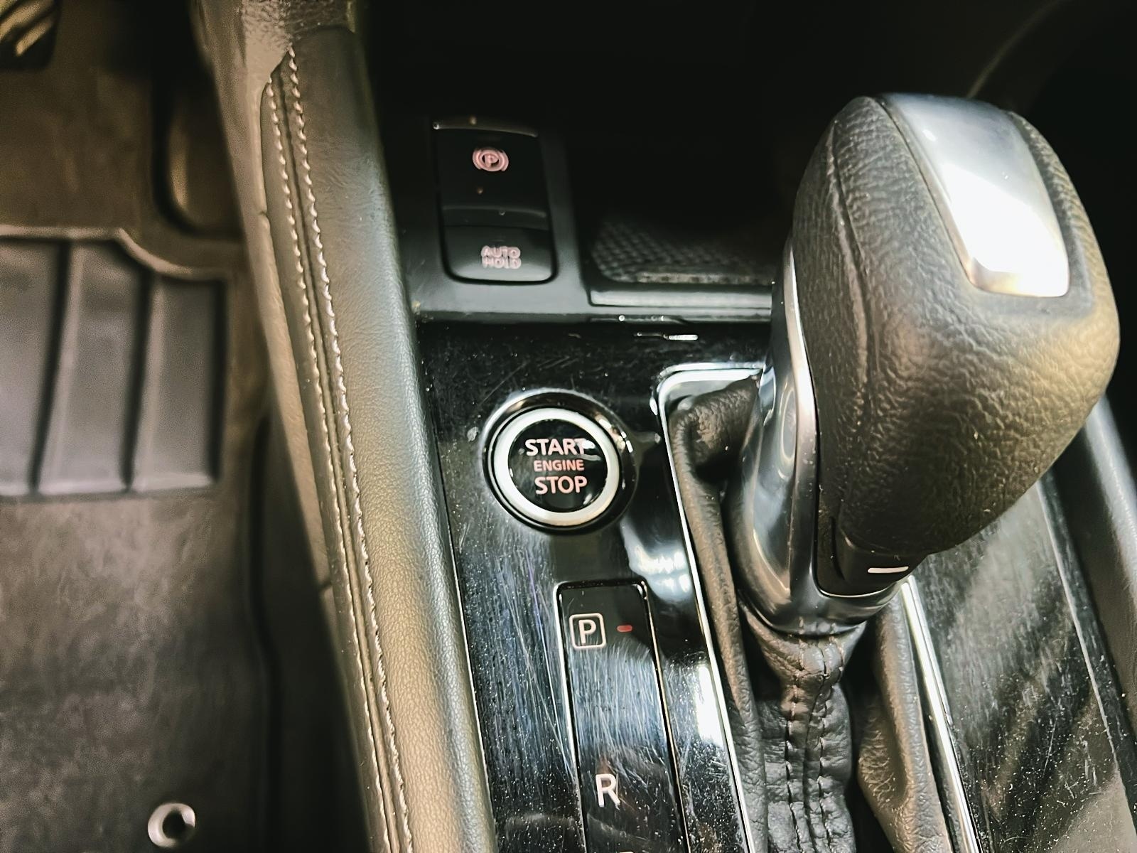 Nissan Kicks SV SPECIAL EDITION 2023 - image #17