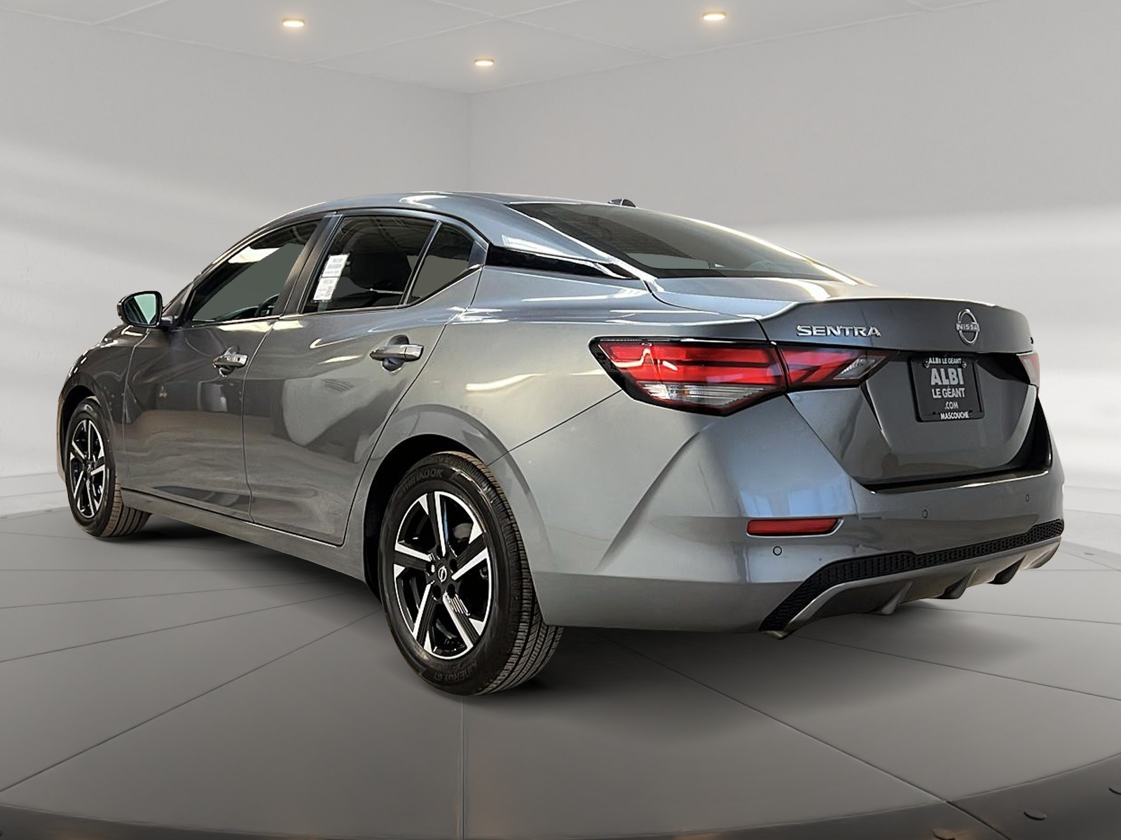 Nissan Sentra SV TOIT 2024 - image #6
