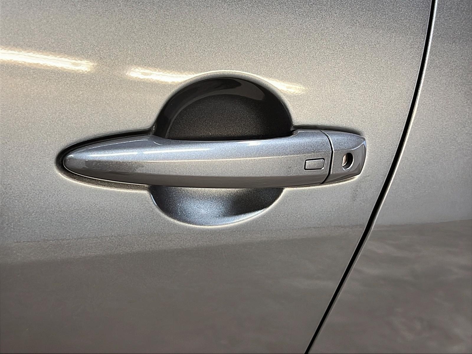 Nissan Sentra SV TOIT 2024 - image #24