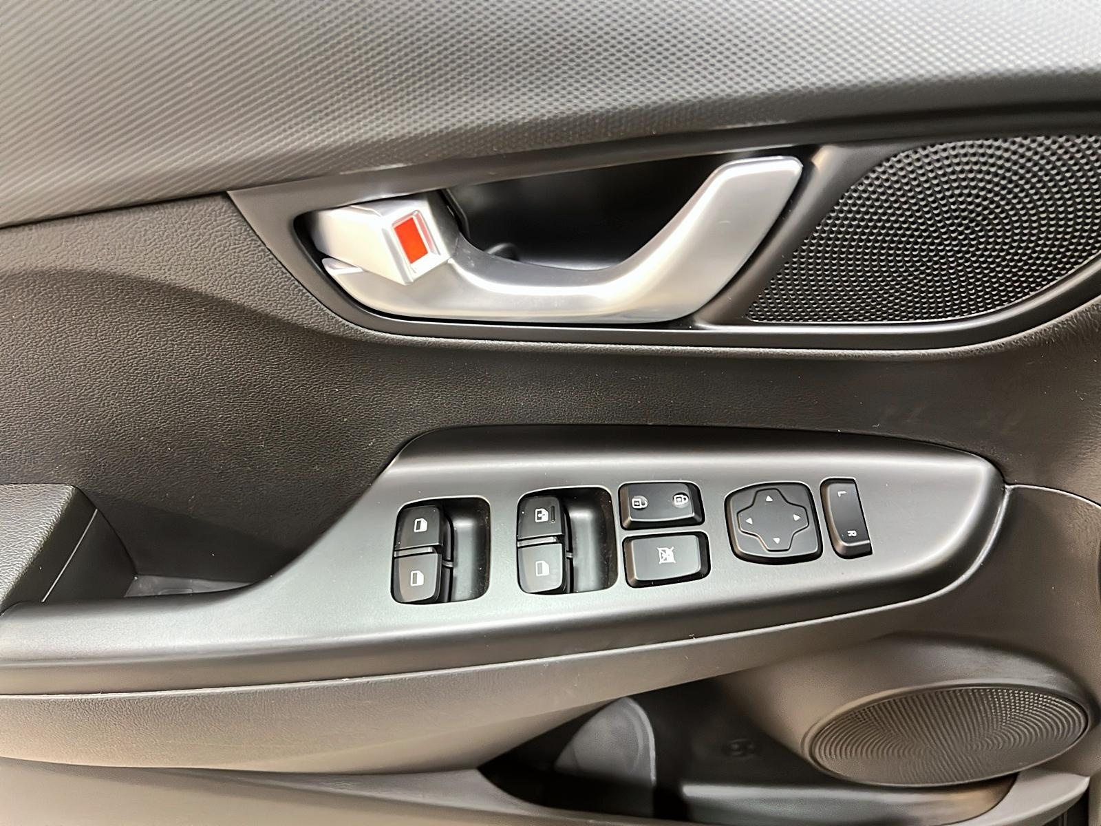 Hyundai Kona EV PREFERRED 2022 - image #21