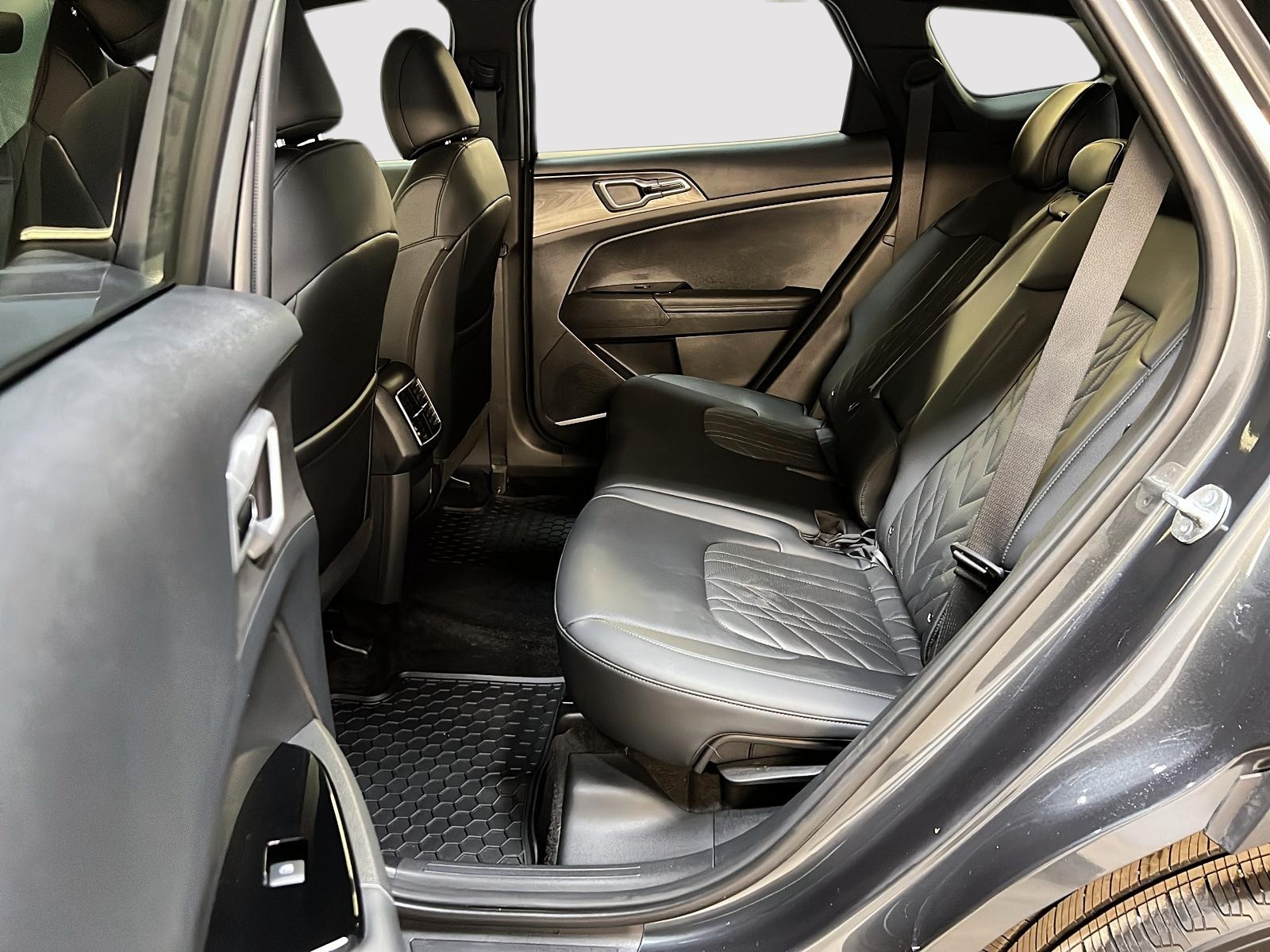 Kia Sportage X-LINE CUIR 4RM 2024 - image #9