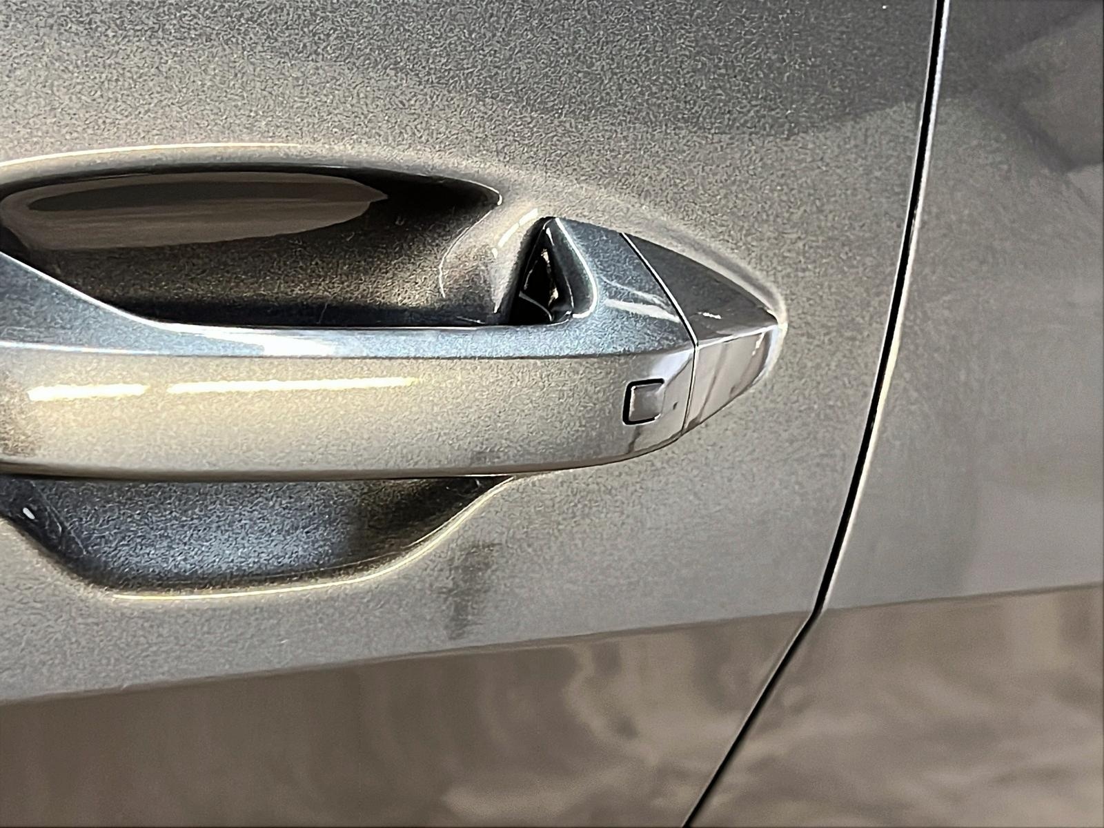 Kia Sportage X-LINE CUIR 4RM 2024 - image #24