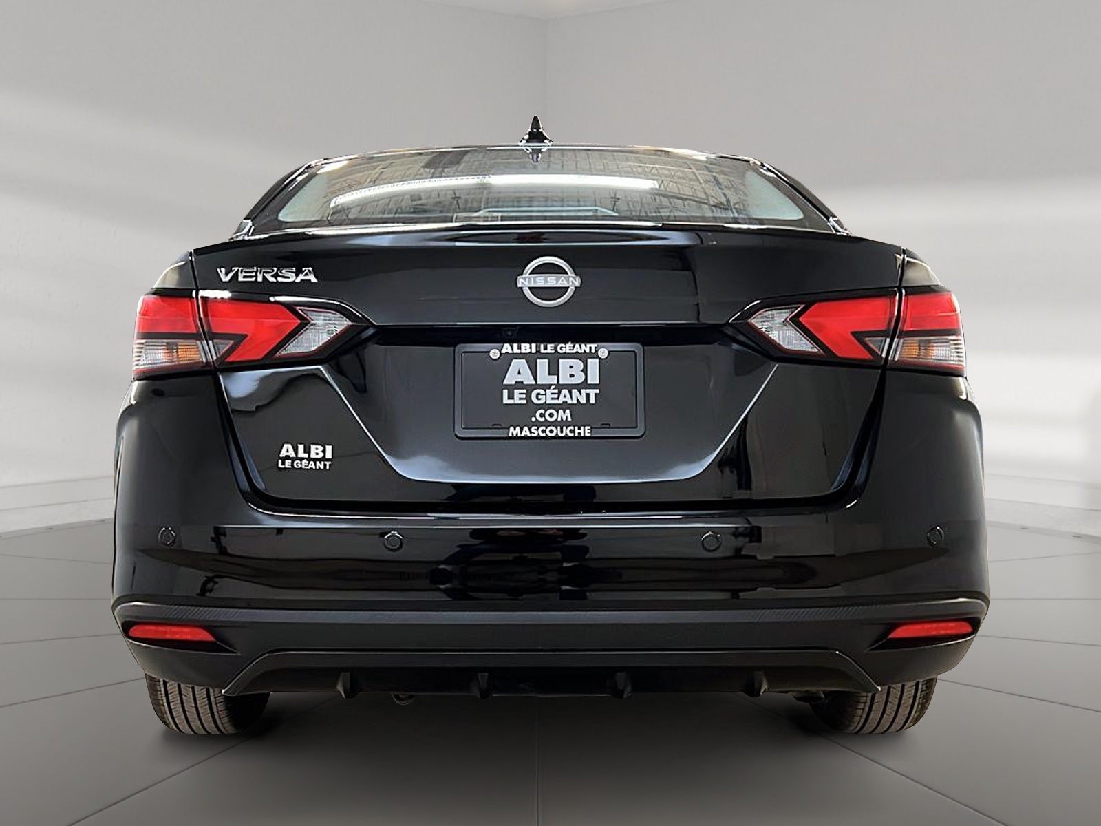 Nissan Versa SV 2025 — photo 5