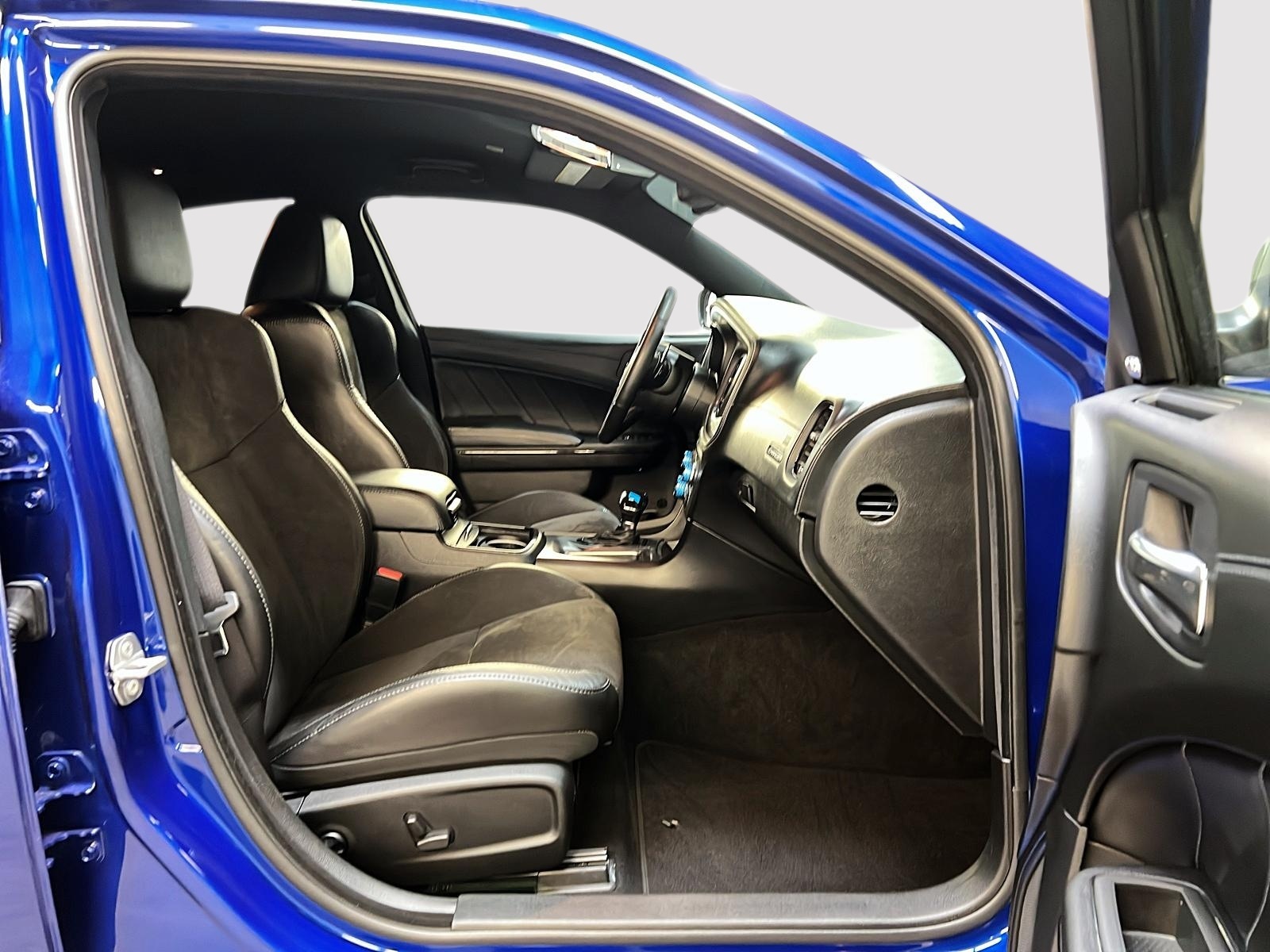Dodge Charger 2021 - Image #8