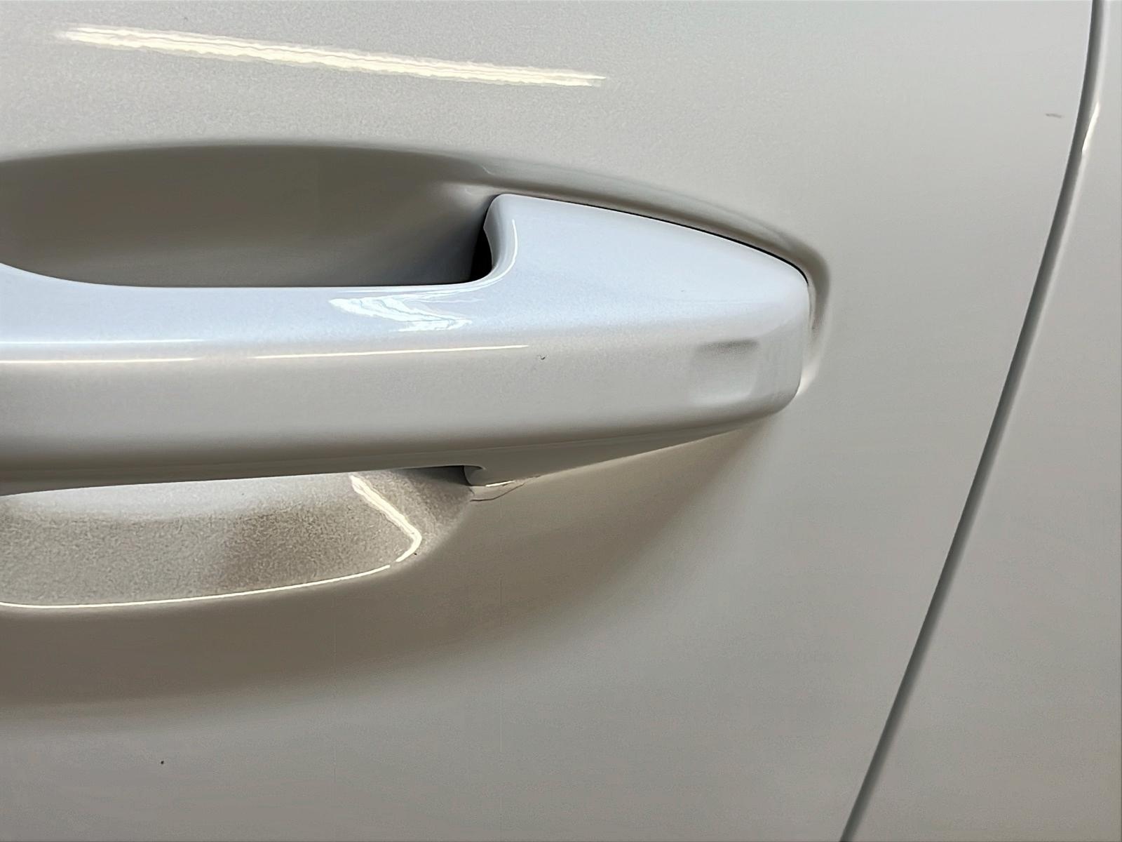 Volvo XC40 B5 CORE NAV 4RM 2024 - image #26