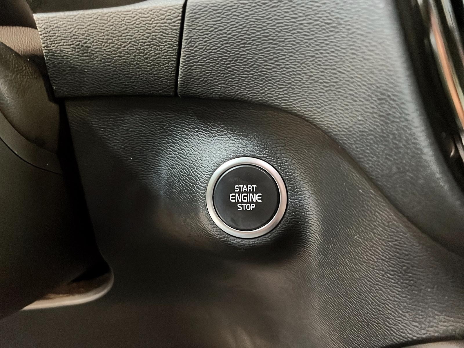 Volvo XC40 B5 CORE NAV 4RM 2024 - image #19