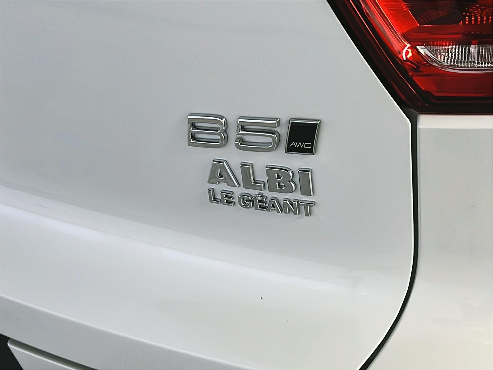 Volvo XC40 B5 CORE NAV 4RM 2024 - image #29