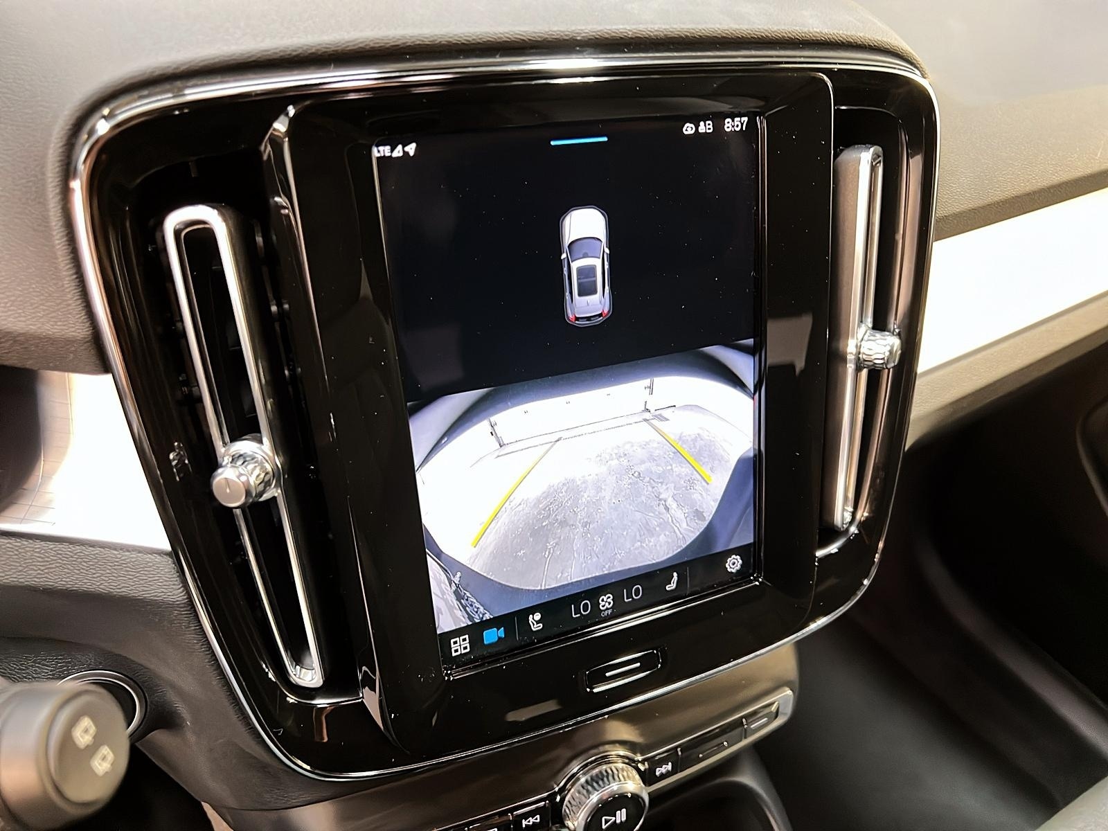 Volvo XC40 B5 CORE NAV 4RM 2024 - image #17