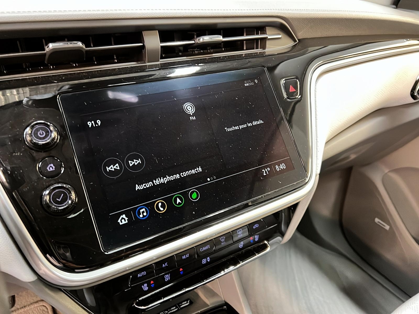 Chevrolet Bolt EUV 2023 - Image #16