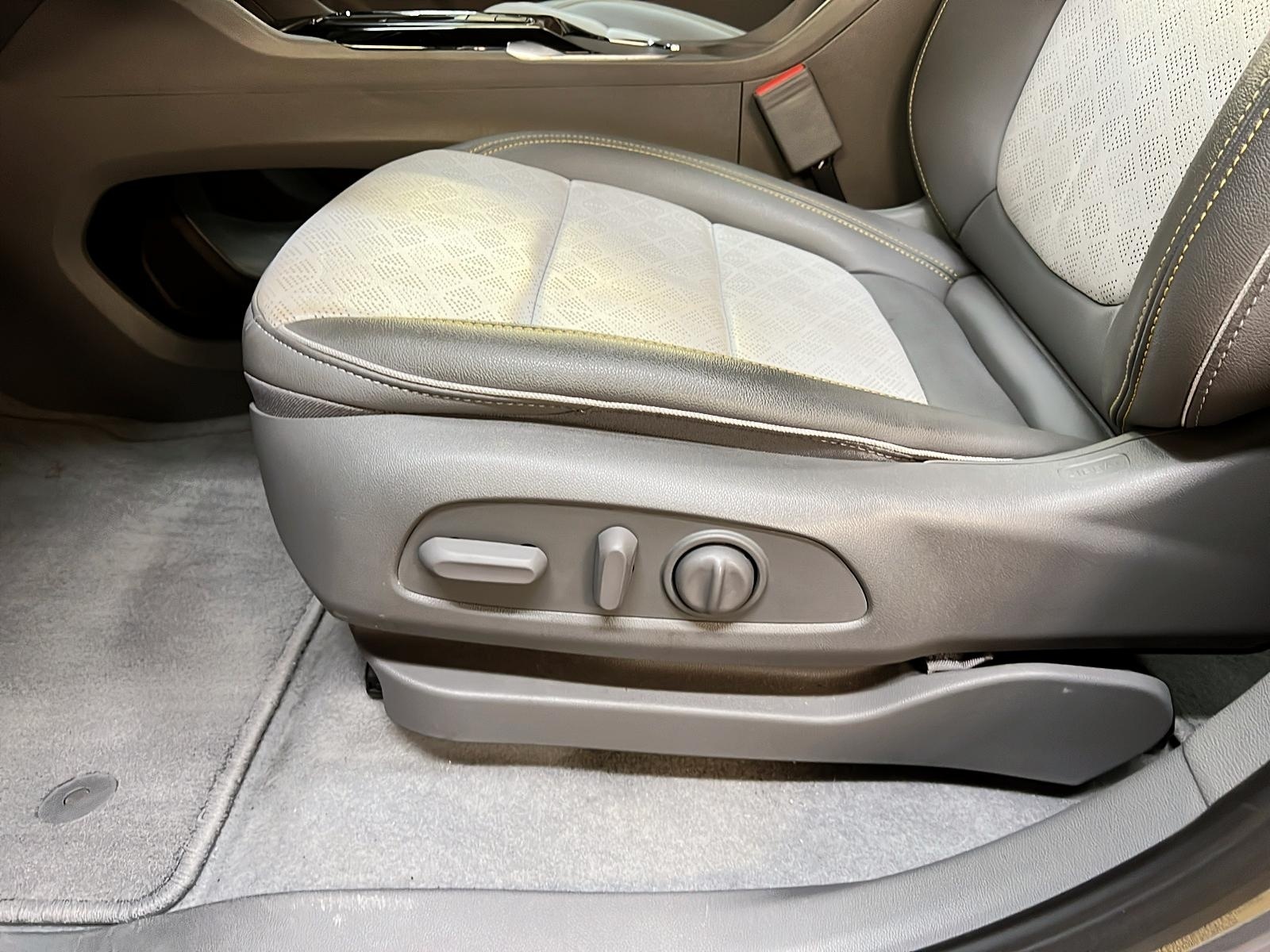 Chevrolet Bolt EUV 2023 - Image #26