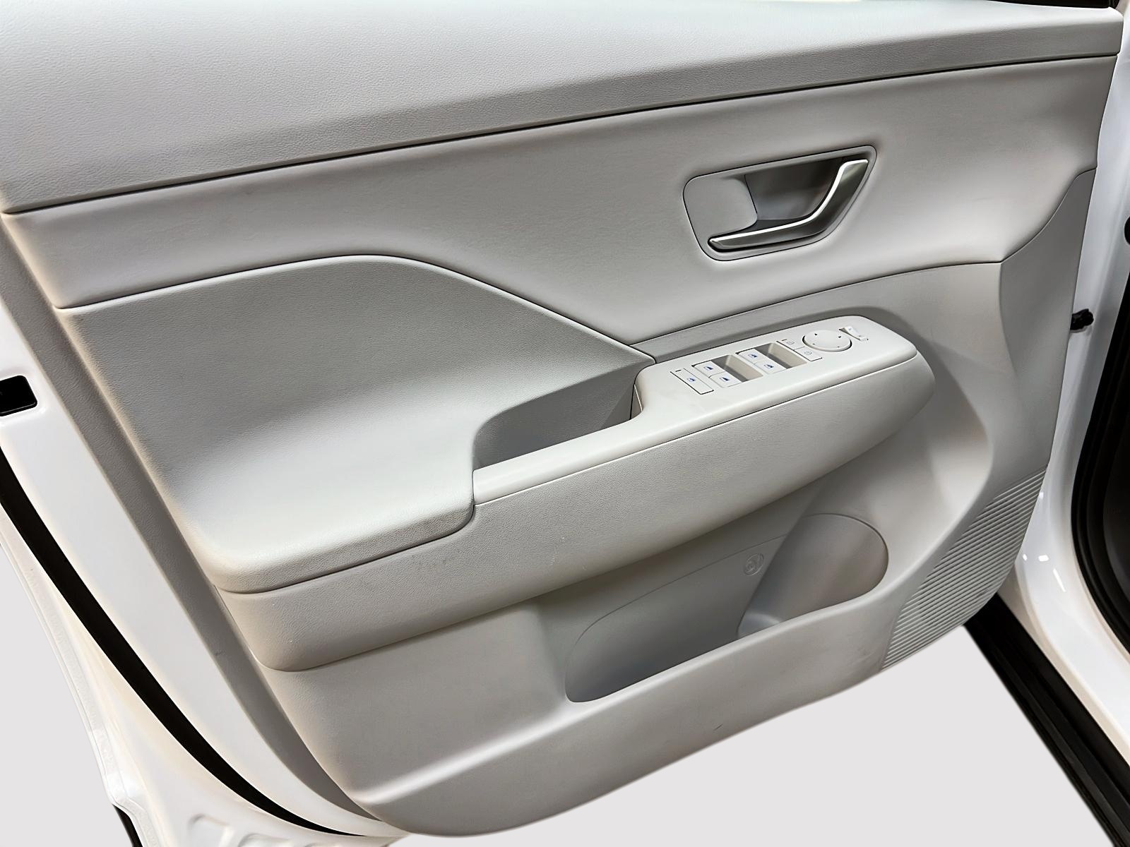Hyundai Kona PREFERRED TREND CUIR TOIT 4RM 2024 - image #23