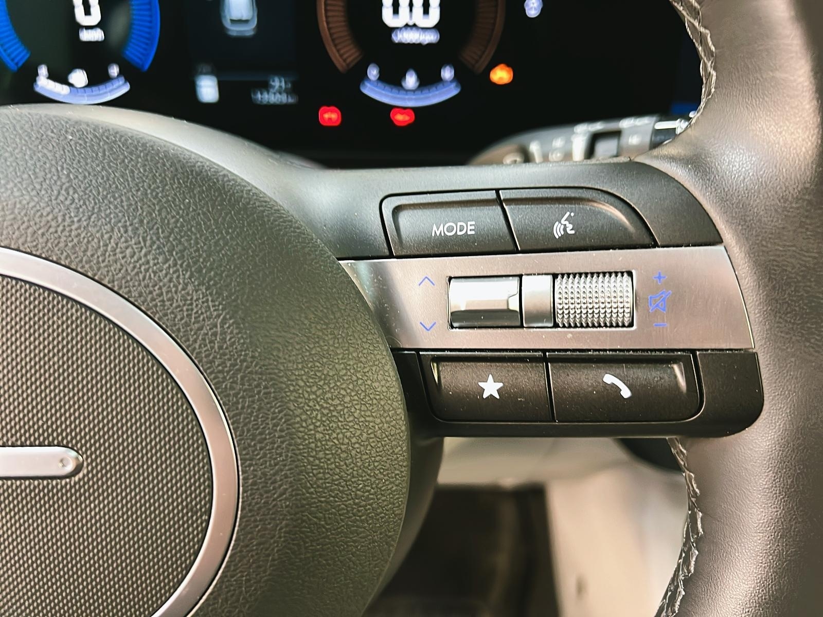Hyundai Kona PREFERRED TREND CUIR TOIT 4RM 2024 - image #19