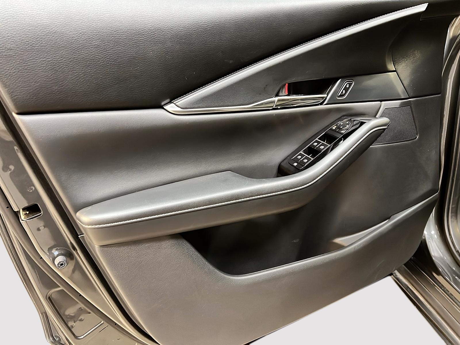 Mazda CX-30 2023 - Image #23
