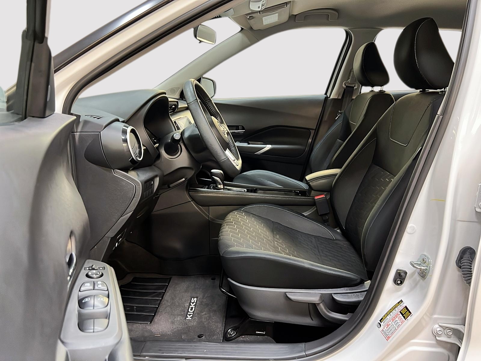 Nissan Kicks SV 2024 — photo 7