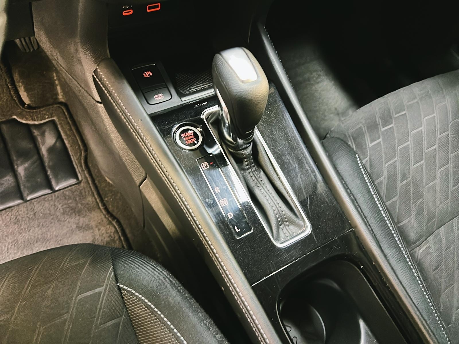 Nissan Kicks SV 2023 - image #13