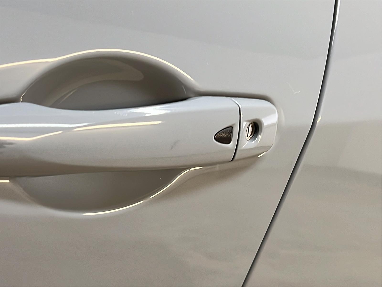 Nissan Kicks SV 2023 - image #23