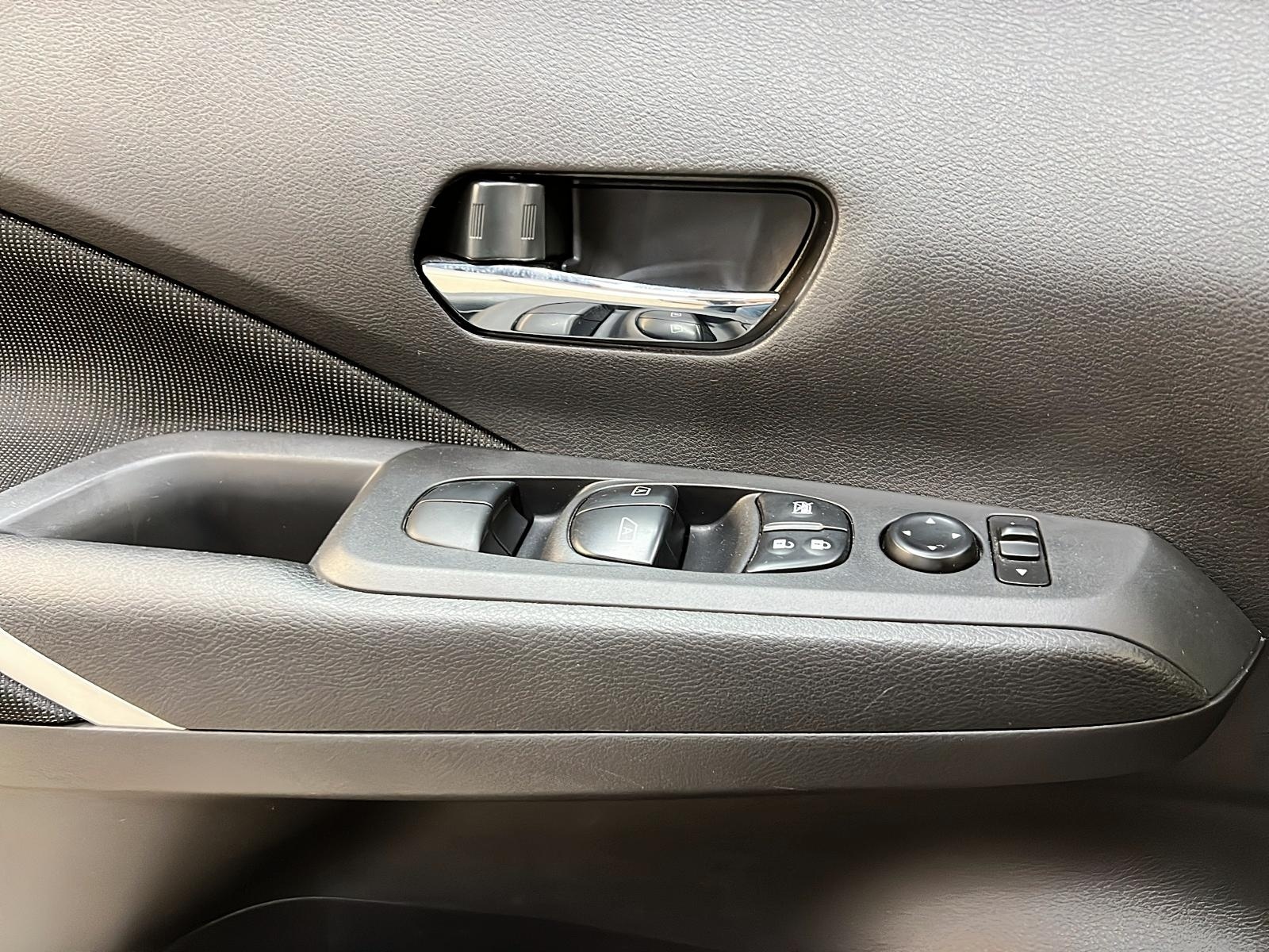 Nissan Kicks SV 2023 - image #21