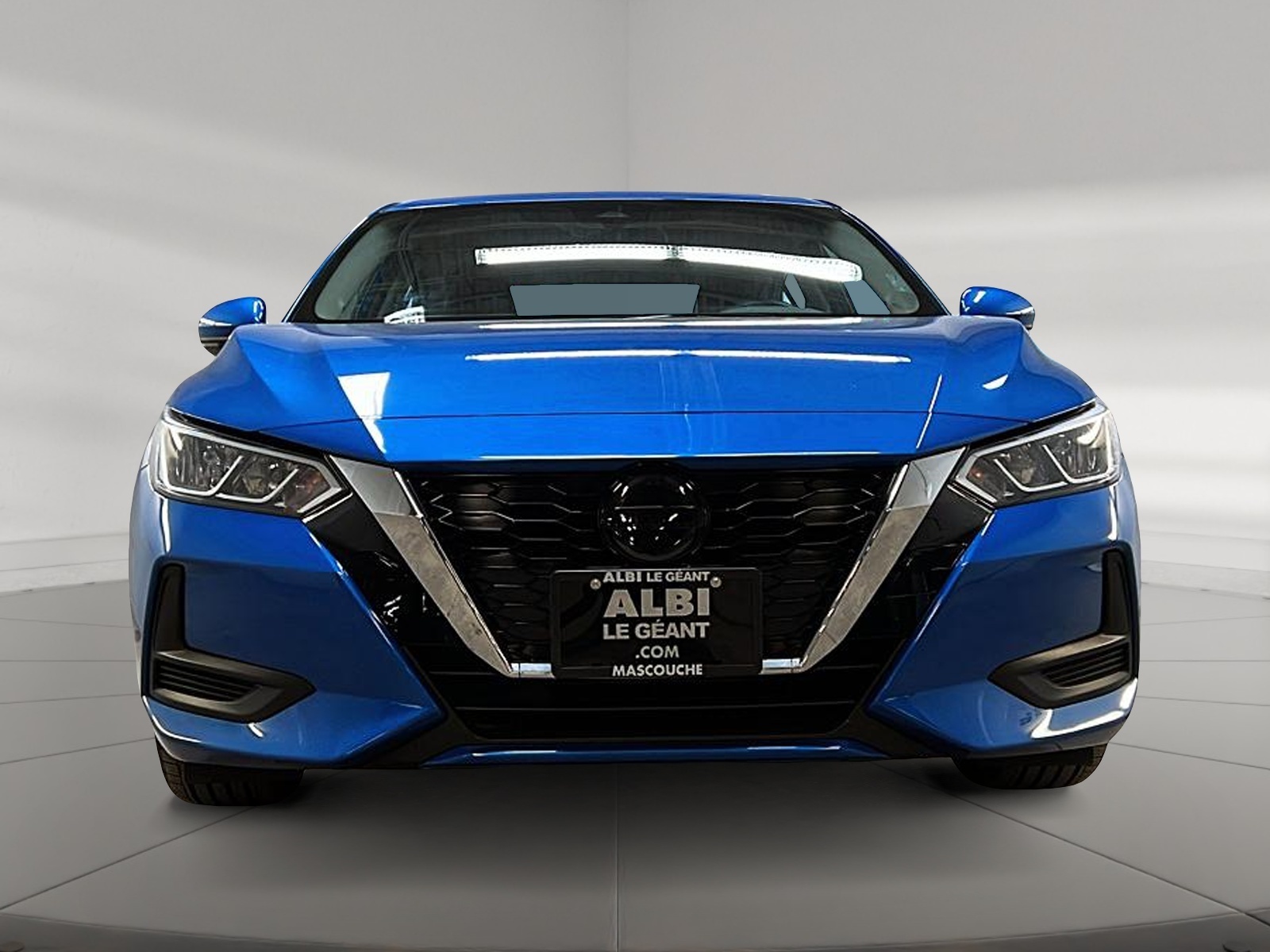 Nissan Sentra 2023 - Image #2