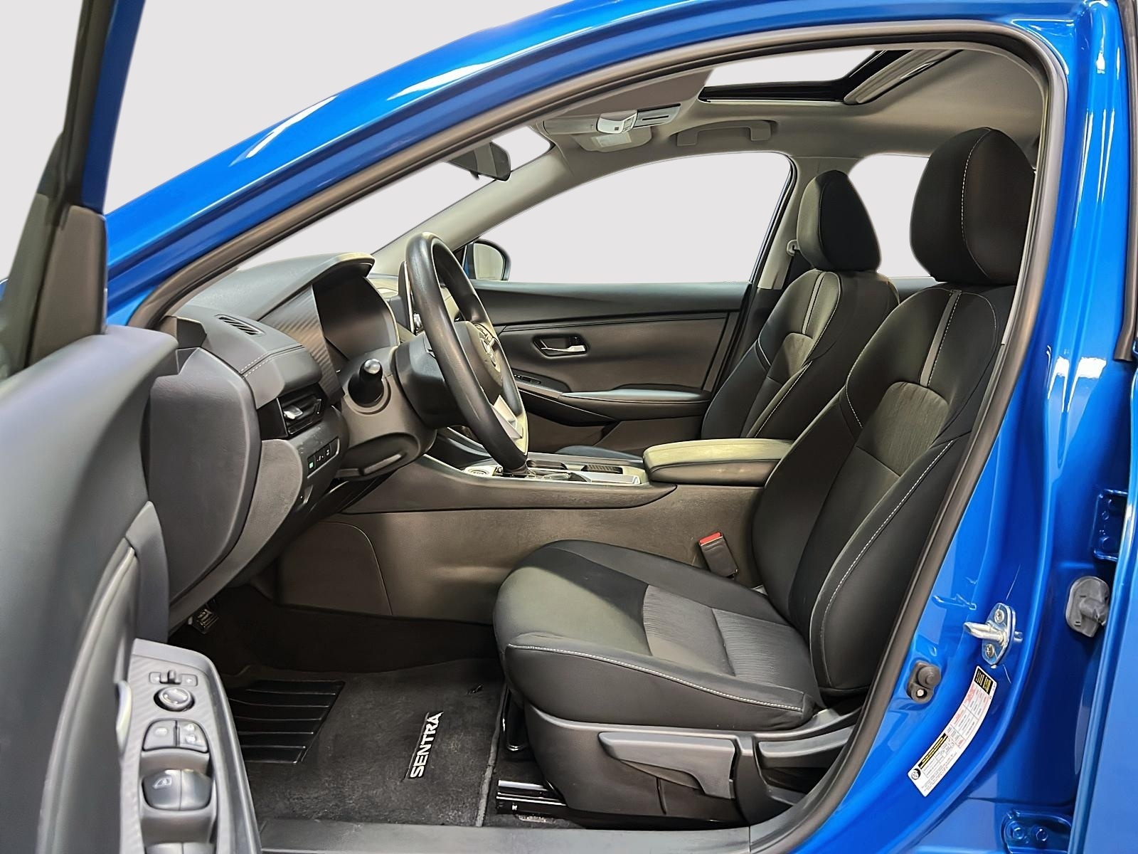 Nissan Sentra SV SPECIAL EDITION 2023 - image #7