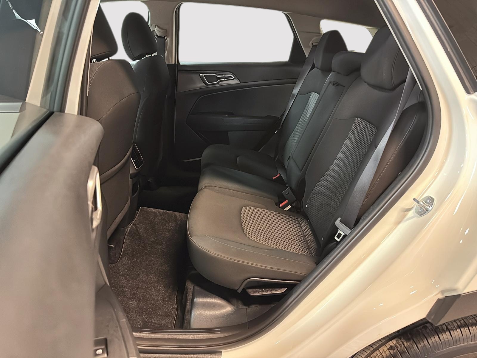 Kia Sportage LX 4RM 2023 - image #9