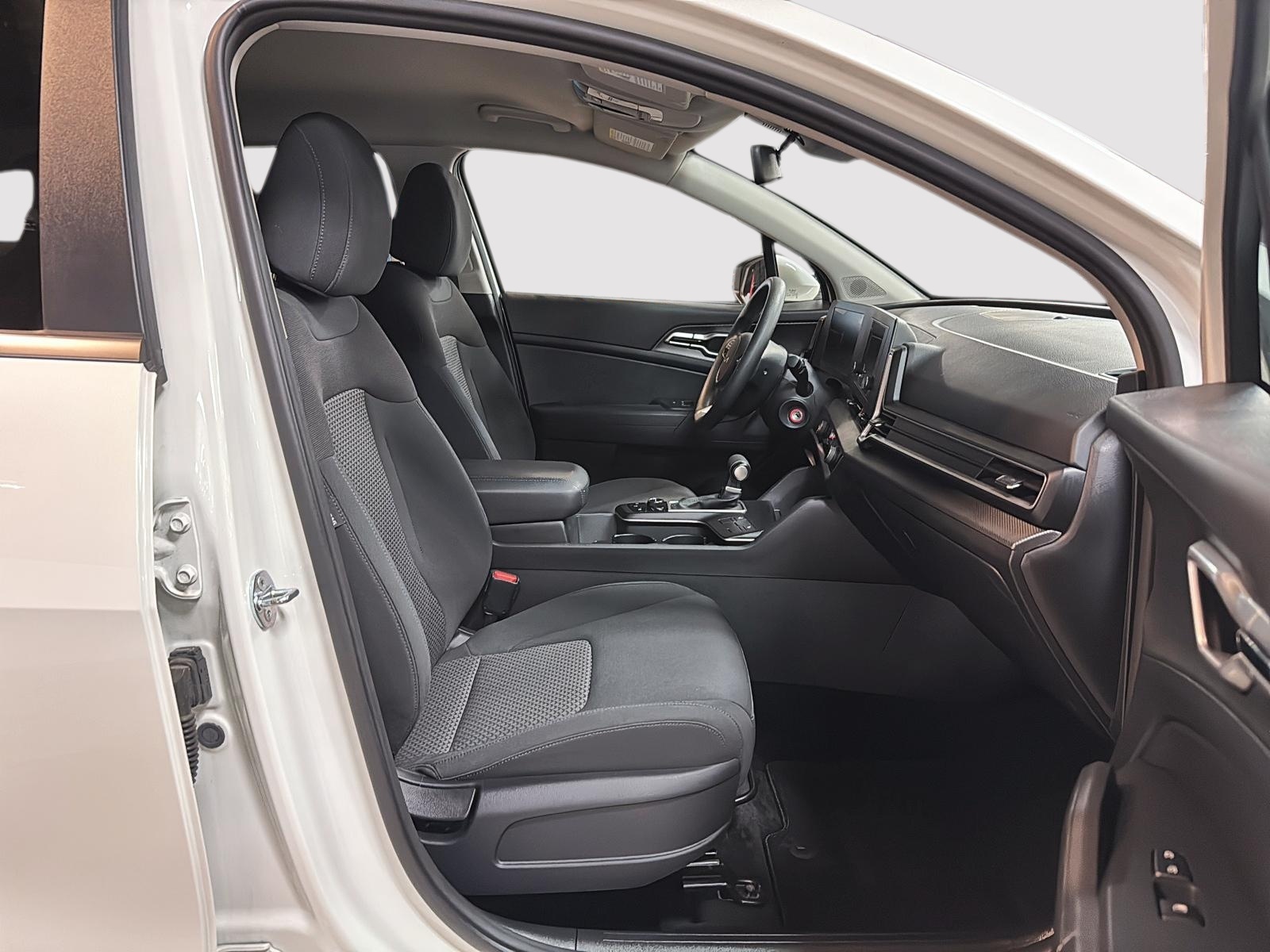 Kia Sportage LX 4RM 2023 - image #8