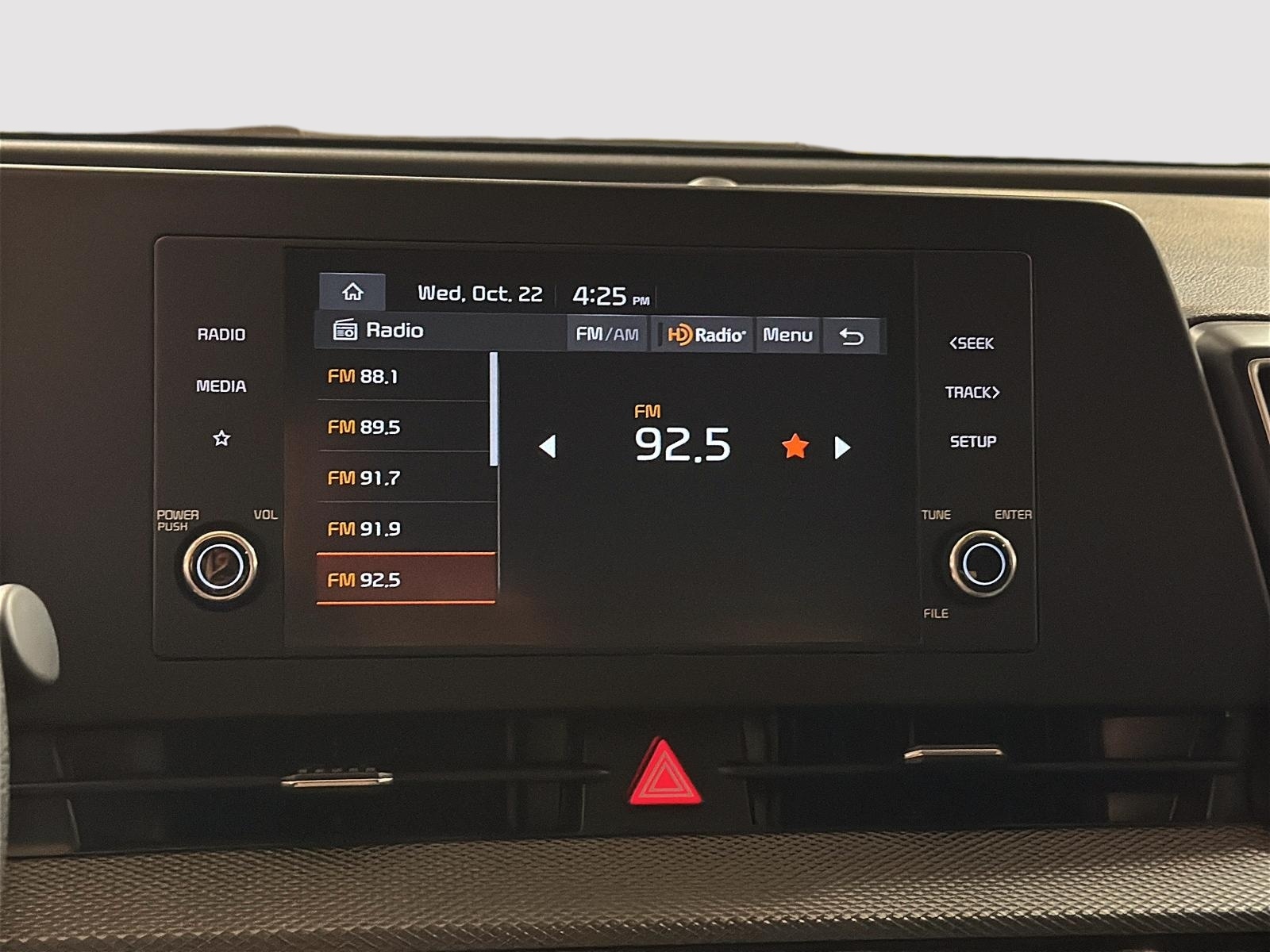 Kia Sportage LX 4RM 2023 - image #17