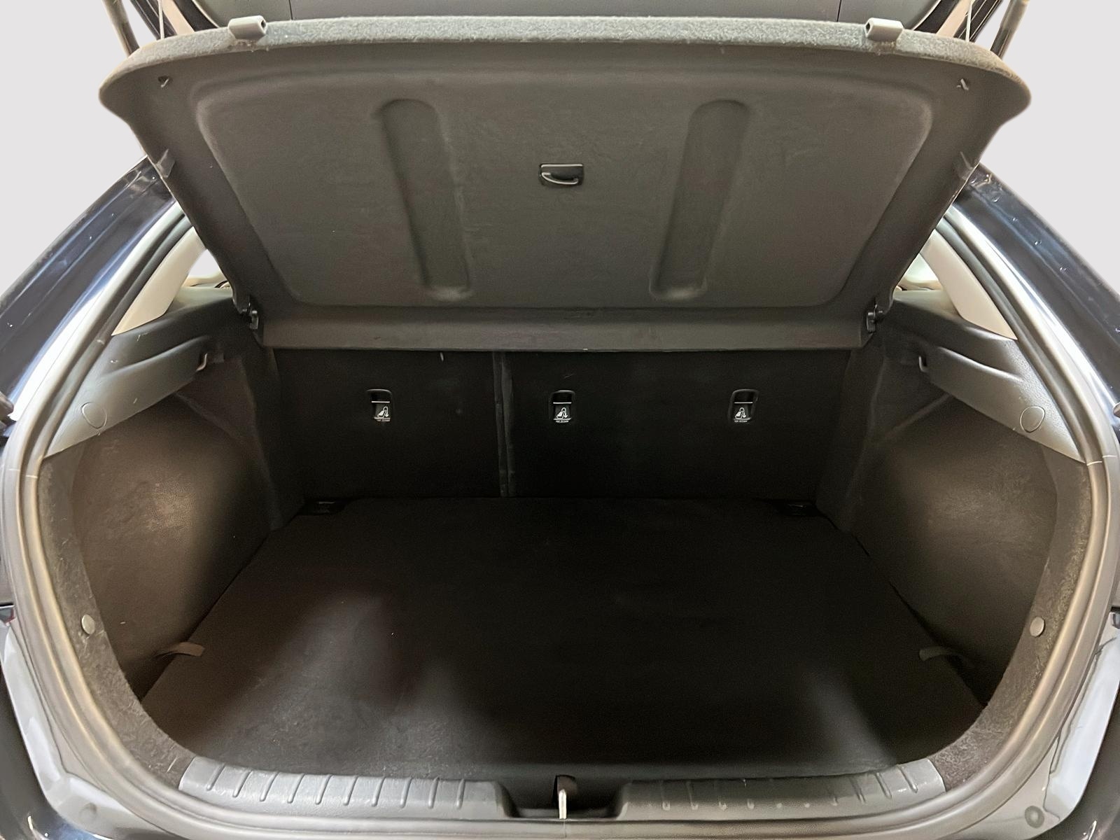 Kia Forte5 2023 - Image #12