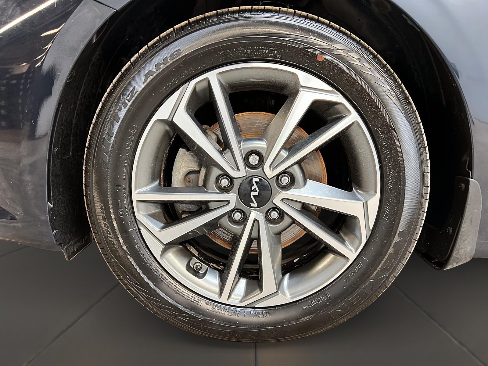 Kia Forte5 EX 2023 - image #24