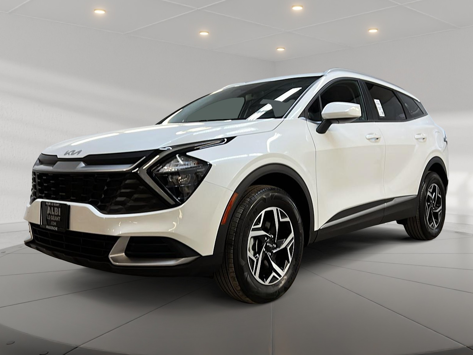 Kia Sportage 2023 - Image #1